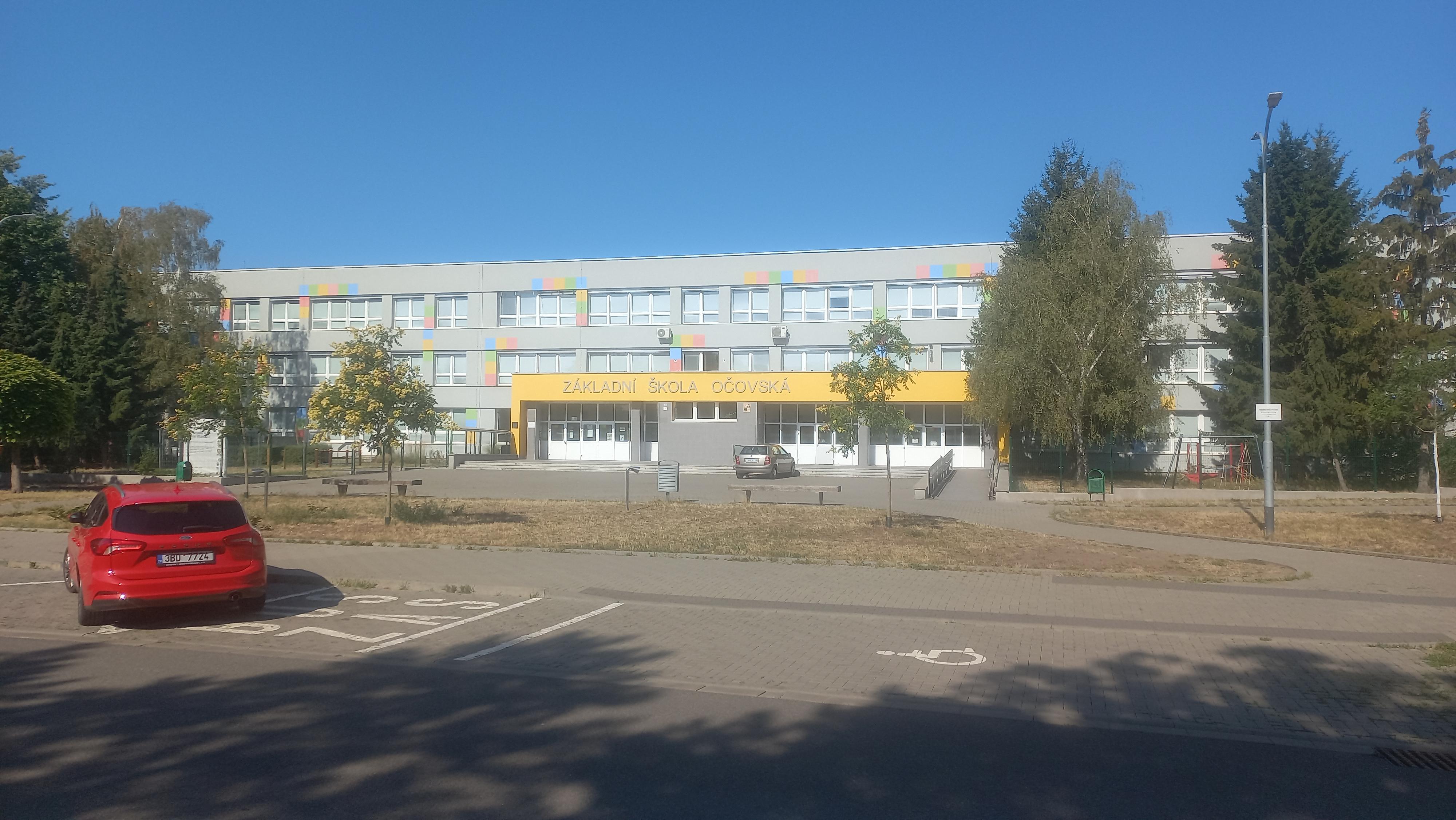 ZŠ Hodonín, Očovská foto 4