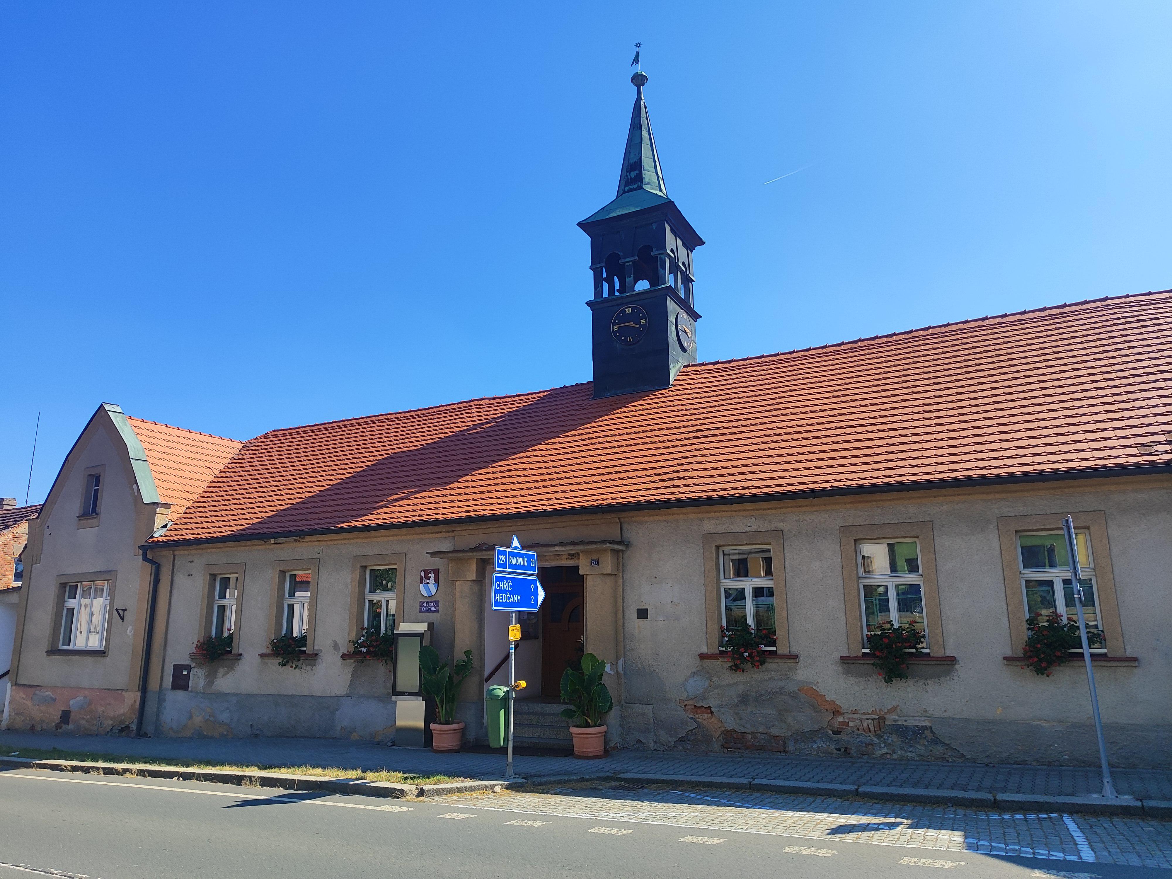 Městská knihovna Kožlany foto 2