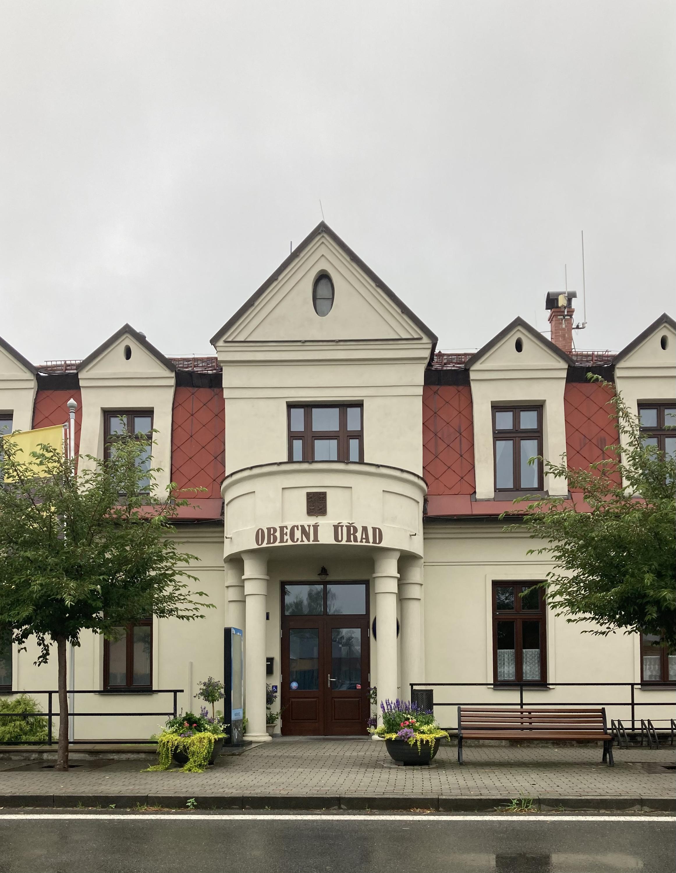 Nošovice - obecní úřad foto 3
