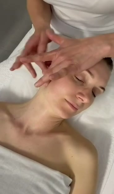 Kosmetika Karin Pekárková foto 2 (náhled videa)