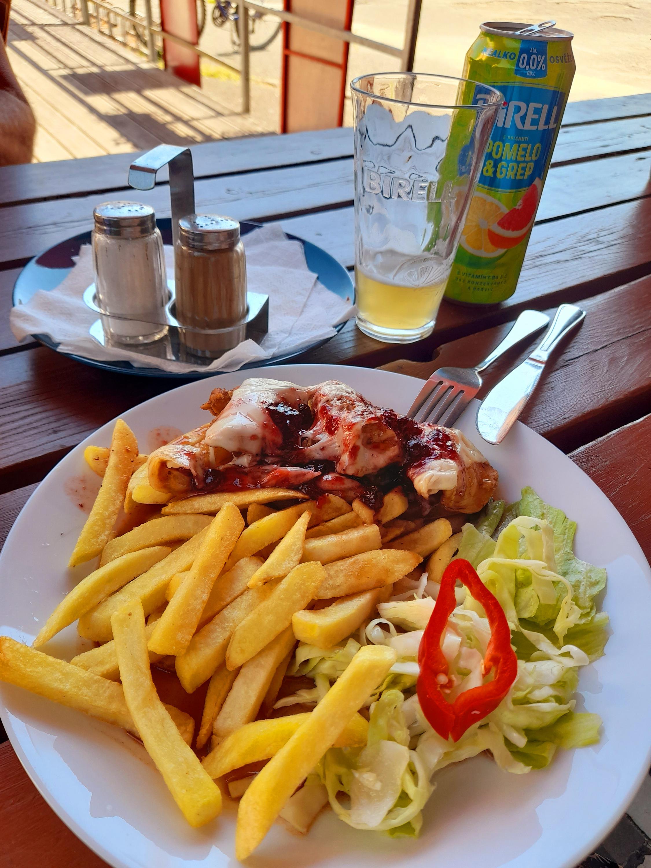Restaurace Slavie