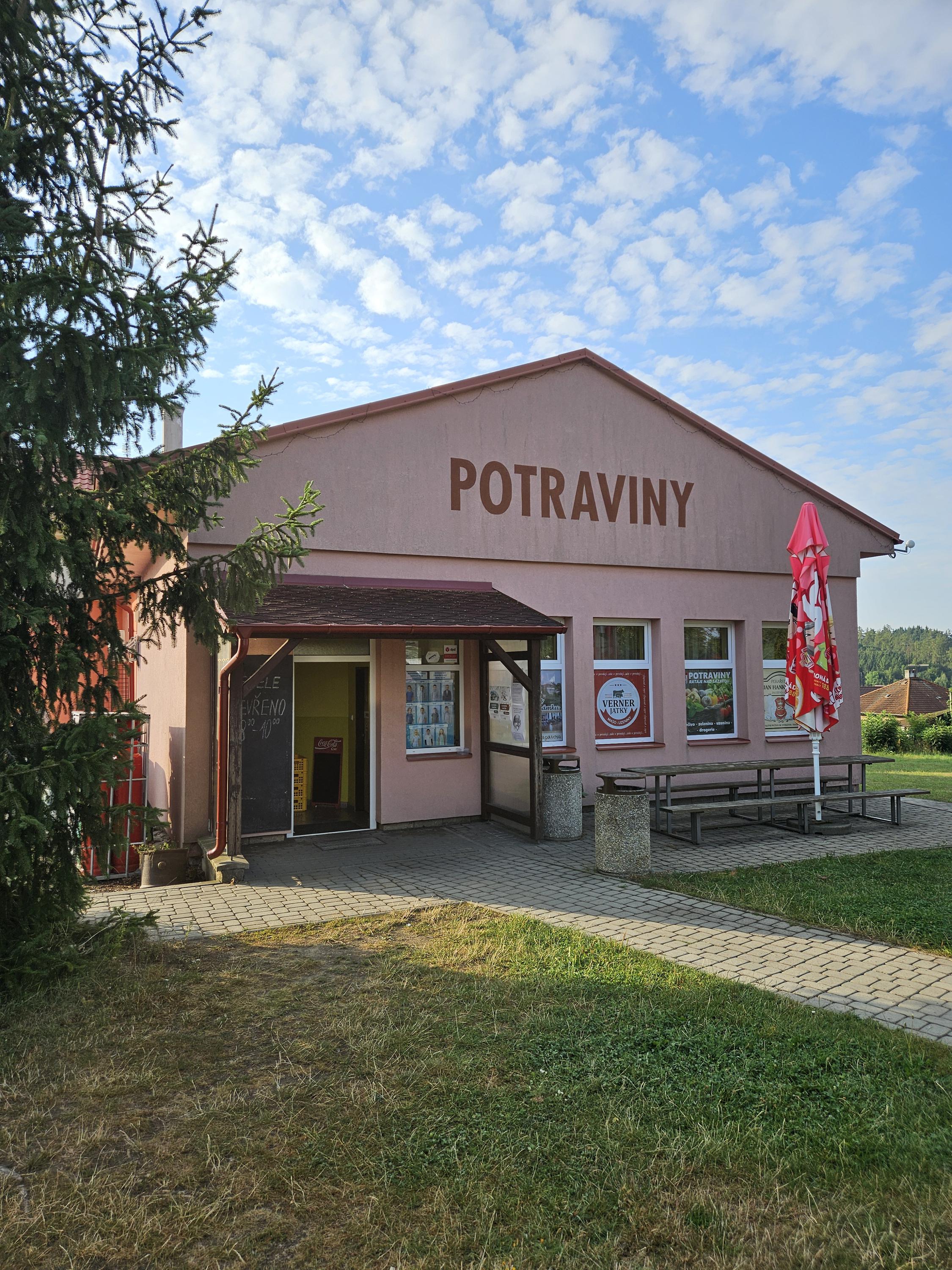 Potraviny Hlavní 239 foto 4