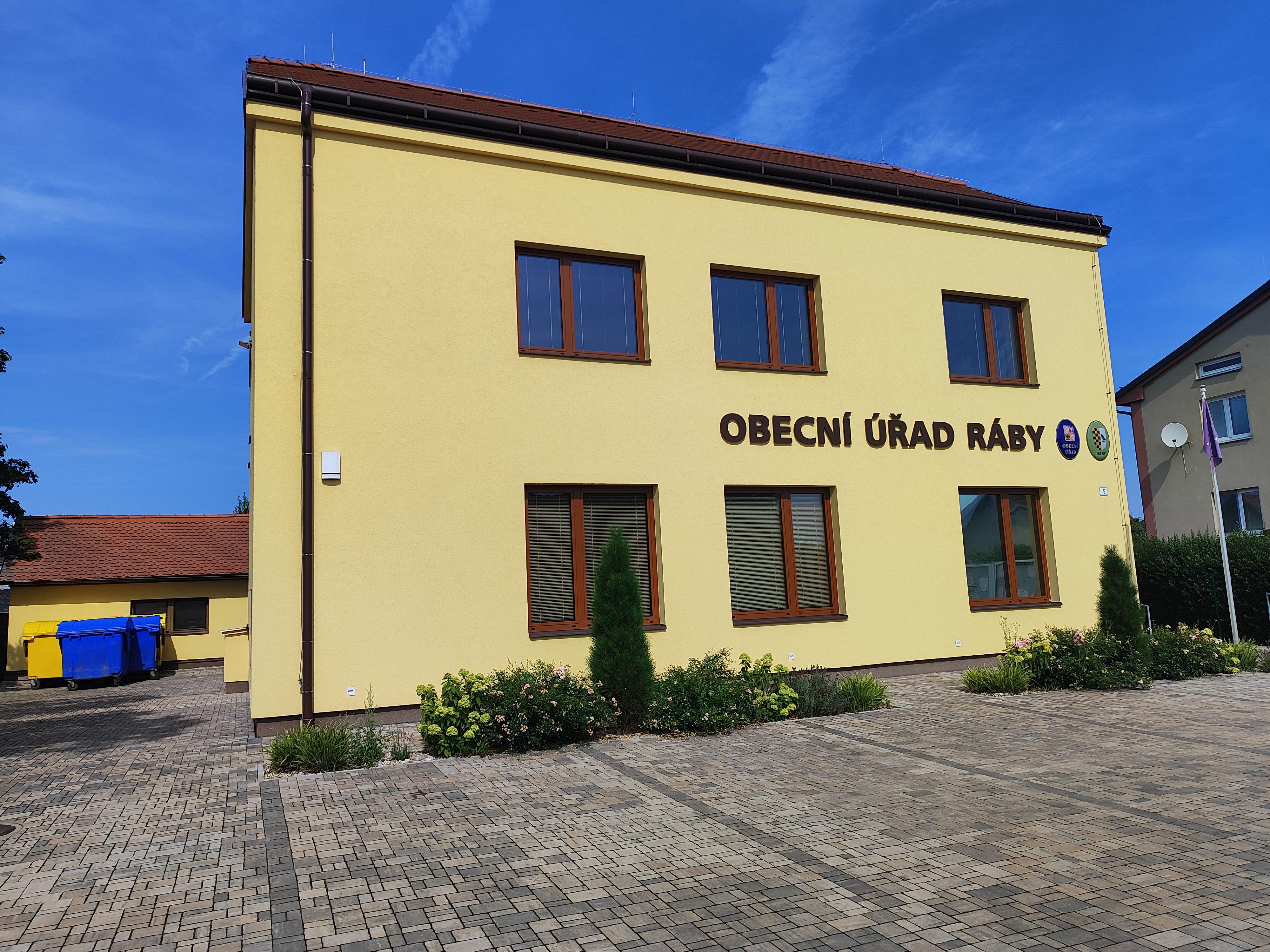 Ráby - obecní úřad foto 6