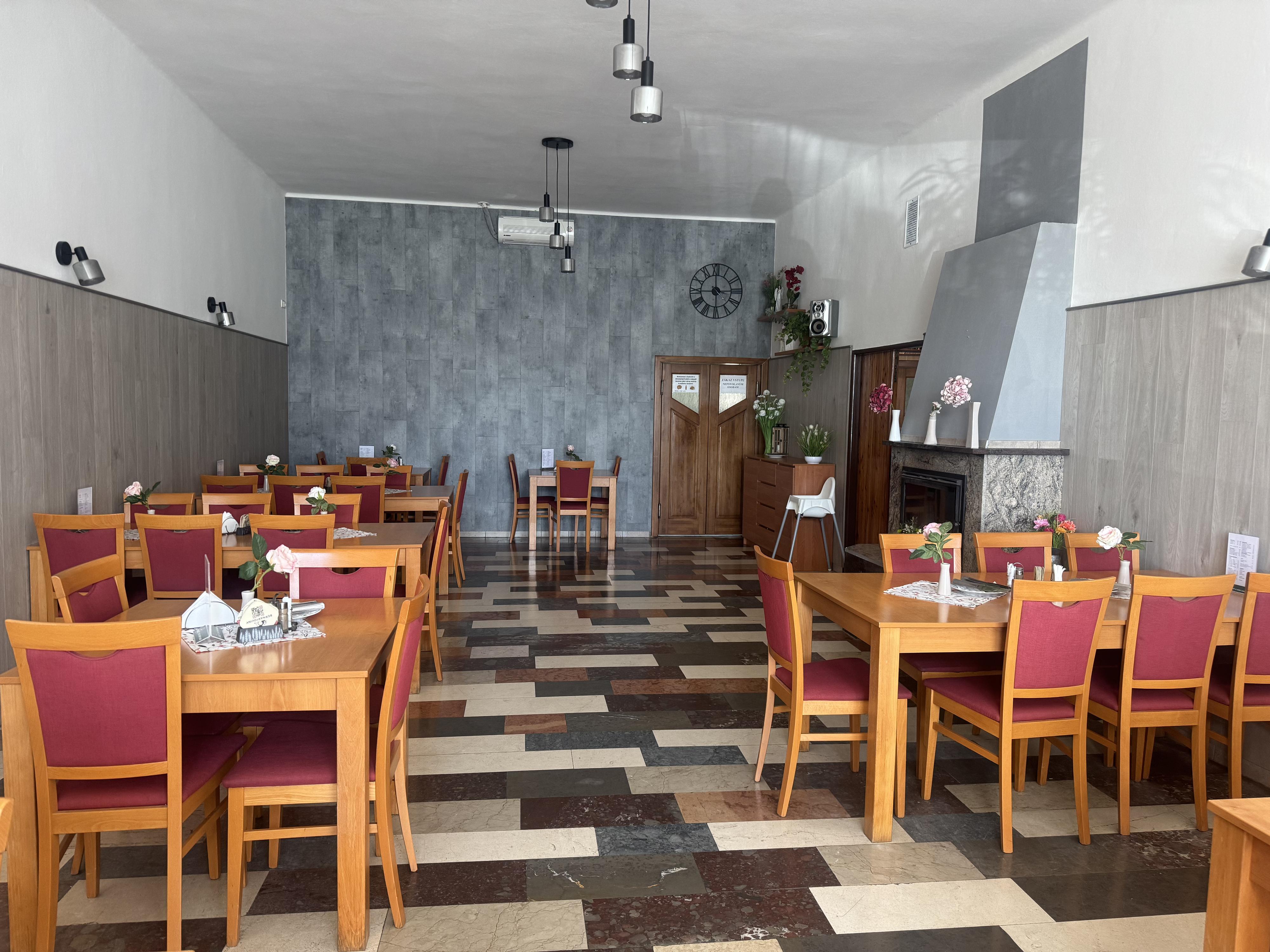 Hotel a restaurace Komorník foto 5