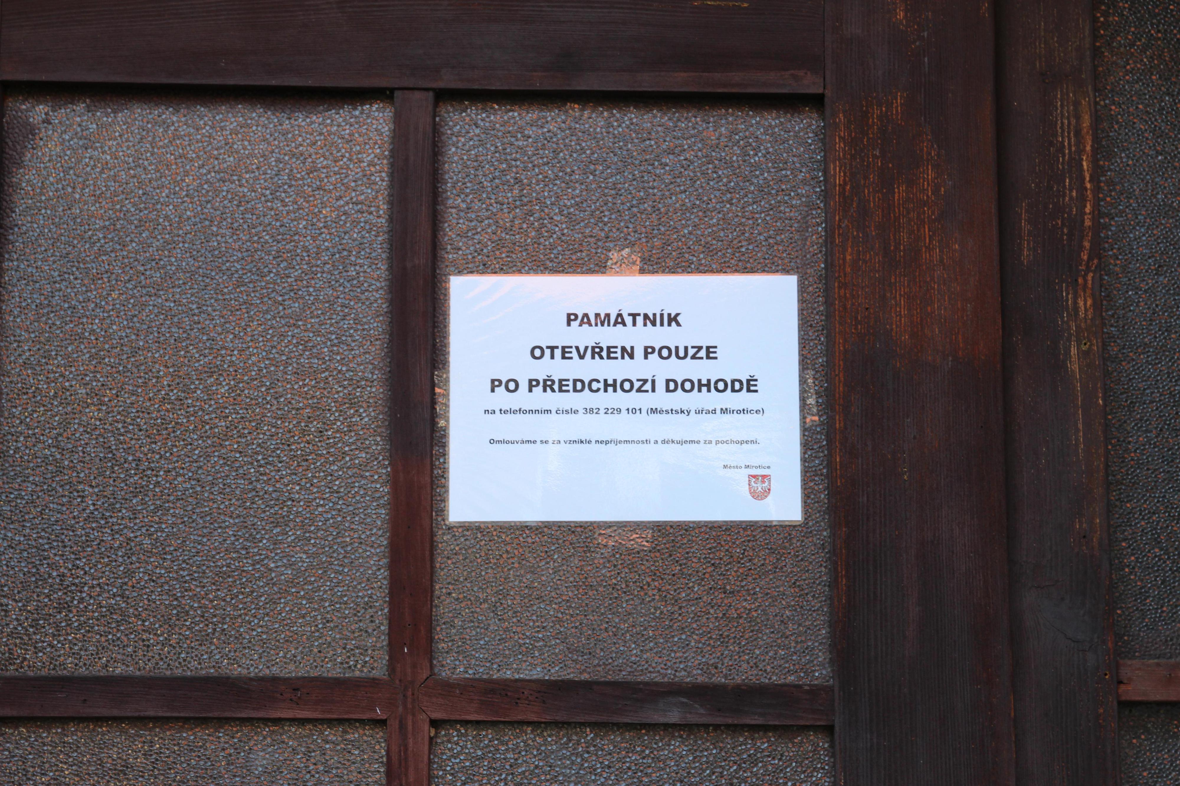 Památník Mikoláše Alše a Matěje Kopeckého foto 4