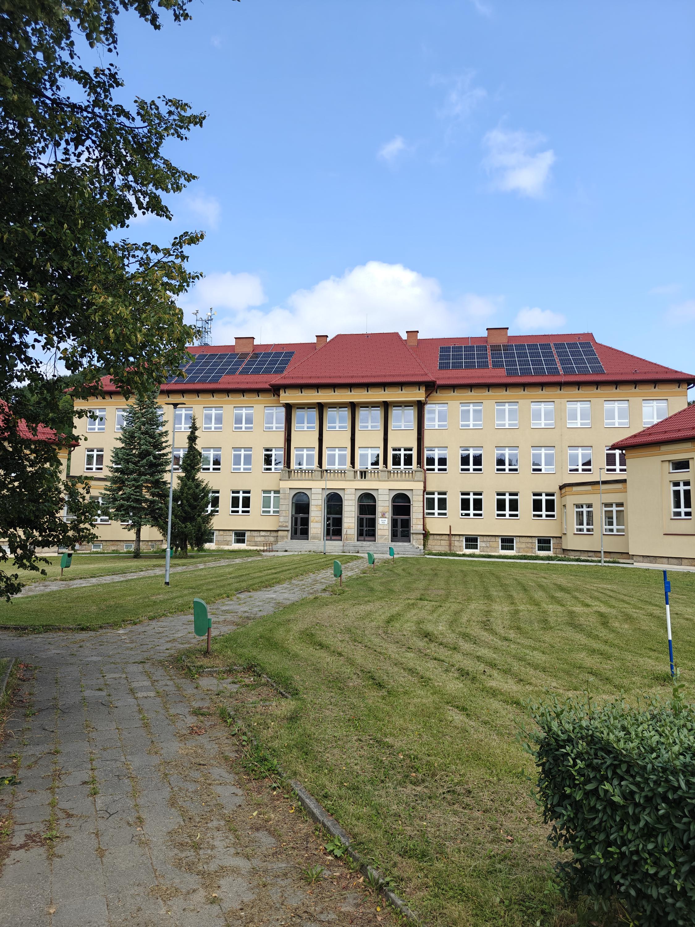 ZŠ Hovězí foto 5