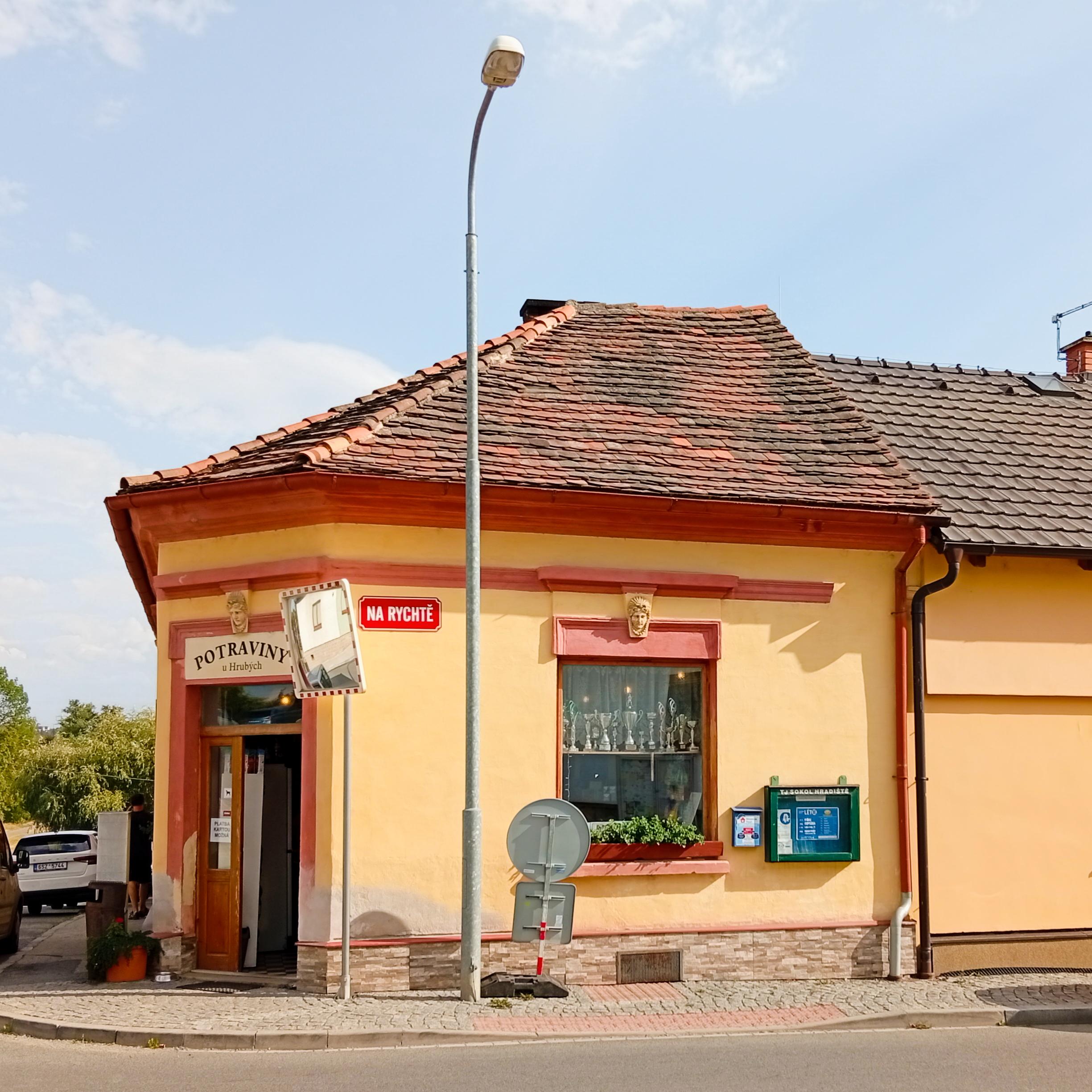 Potraviny u Hrubých foto 3