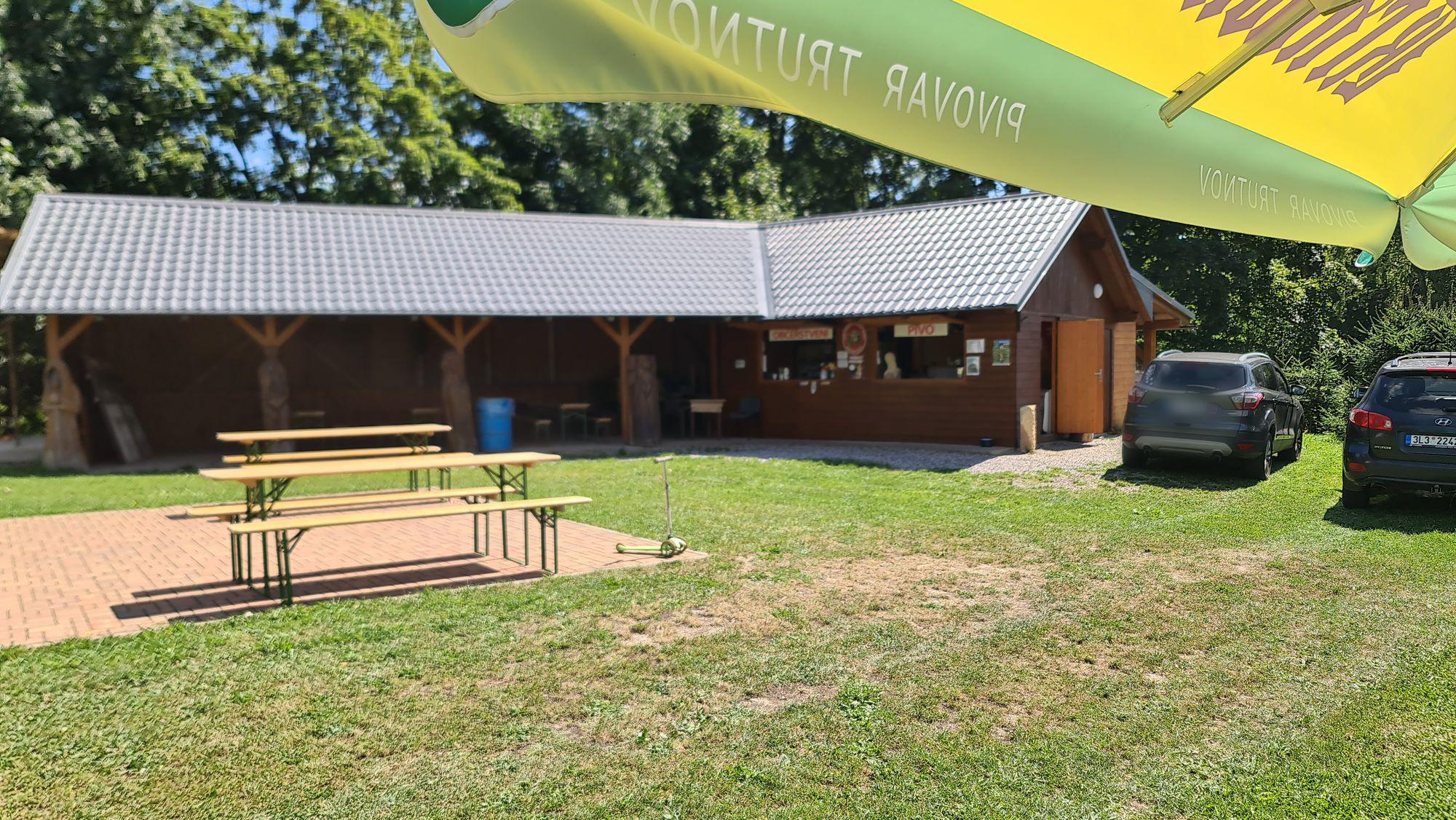 Občerstvení u kapličky