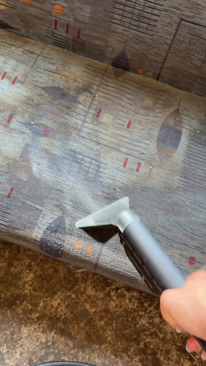 Uklidí to Týna foto 2 (náhled videa)
