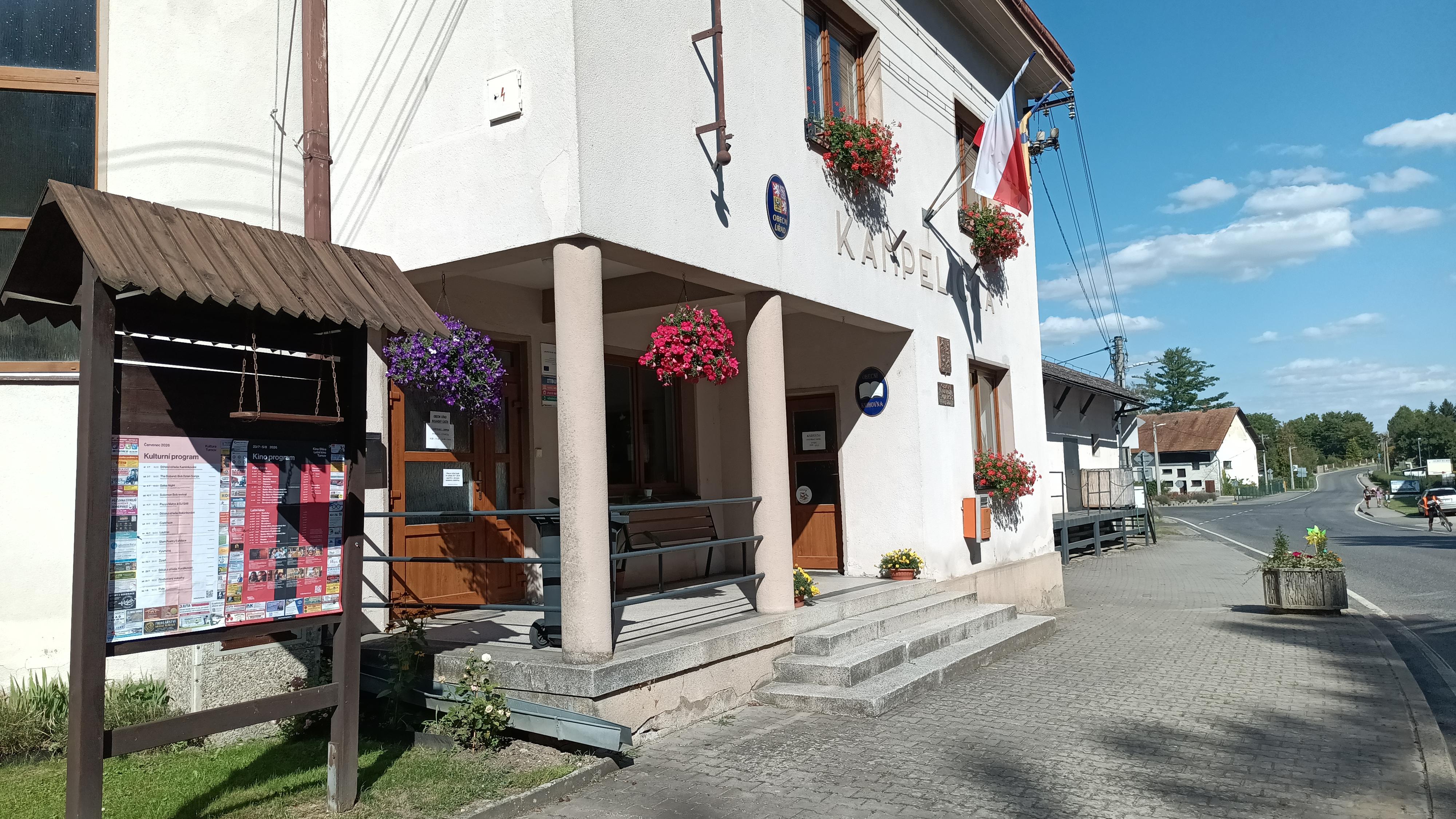 Svijanský Újezd - obecní úřad foto 2