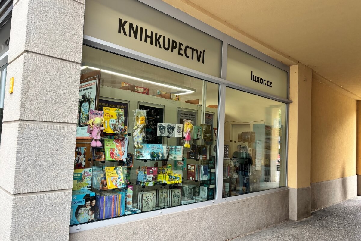 Knihkupectví LUXOR, Opava foto 2