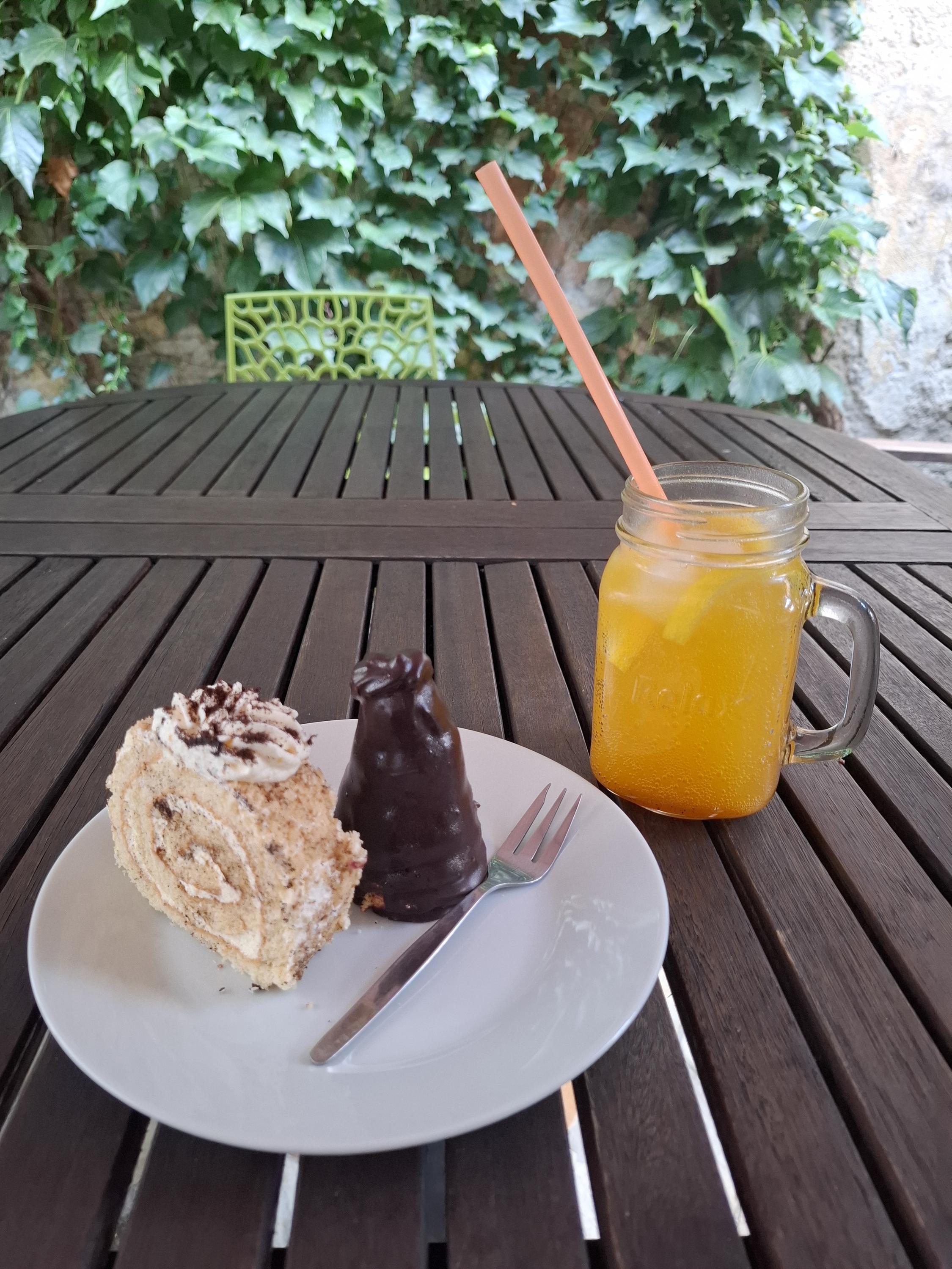 Cukrárna a kavárna U Dvořáků foto 3
