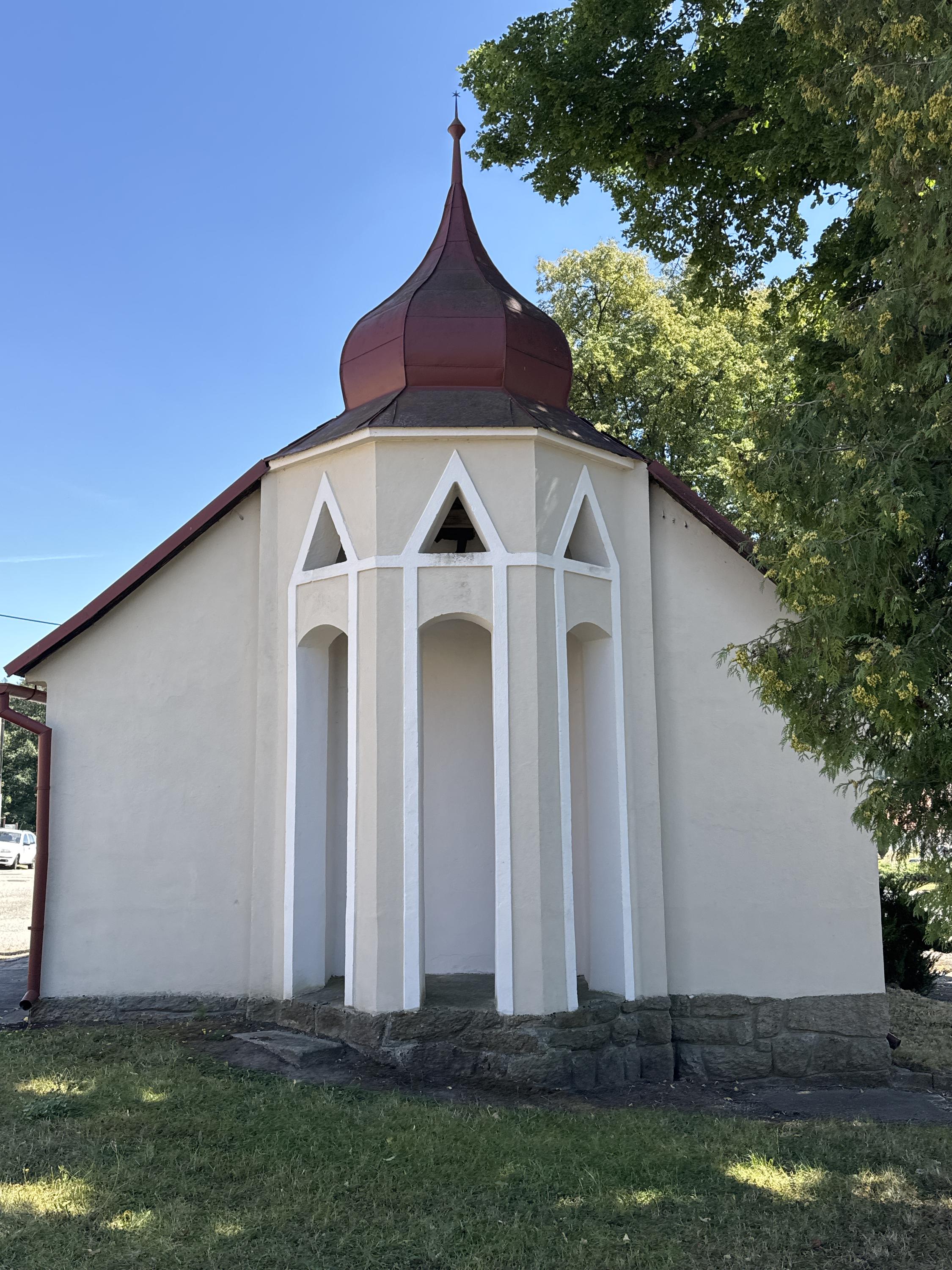 Obecní knihovna Markvarec foto 1
