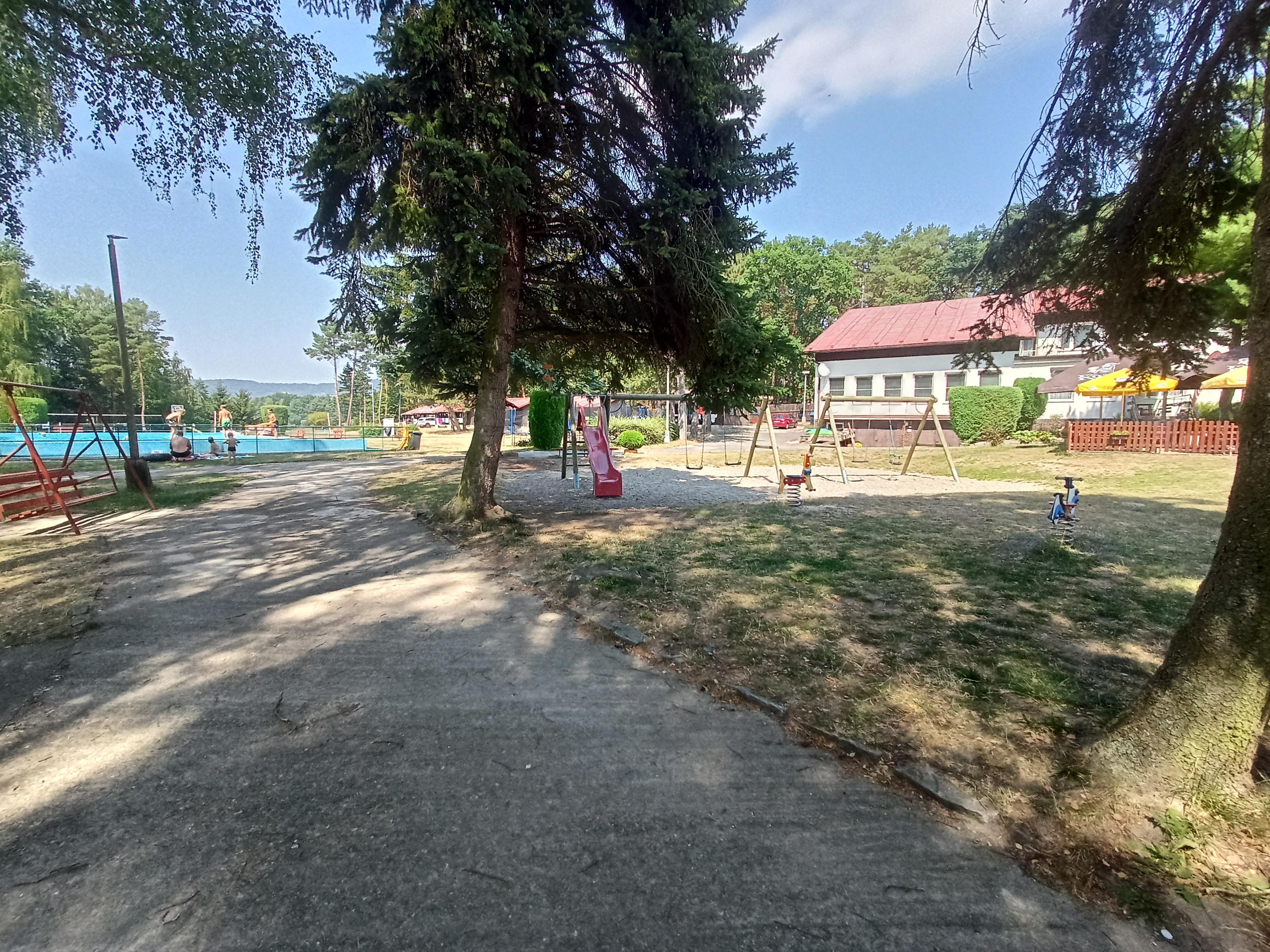 Rekreační středisko AERO Holany