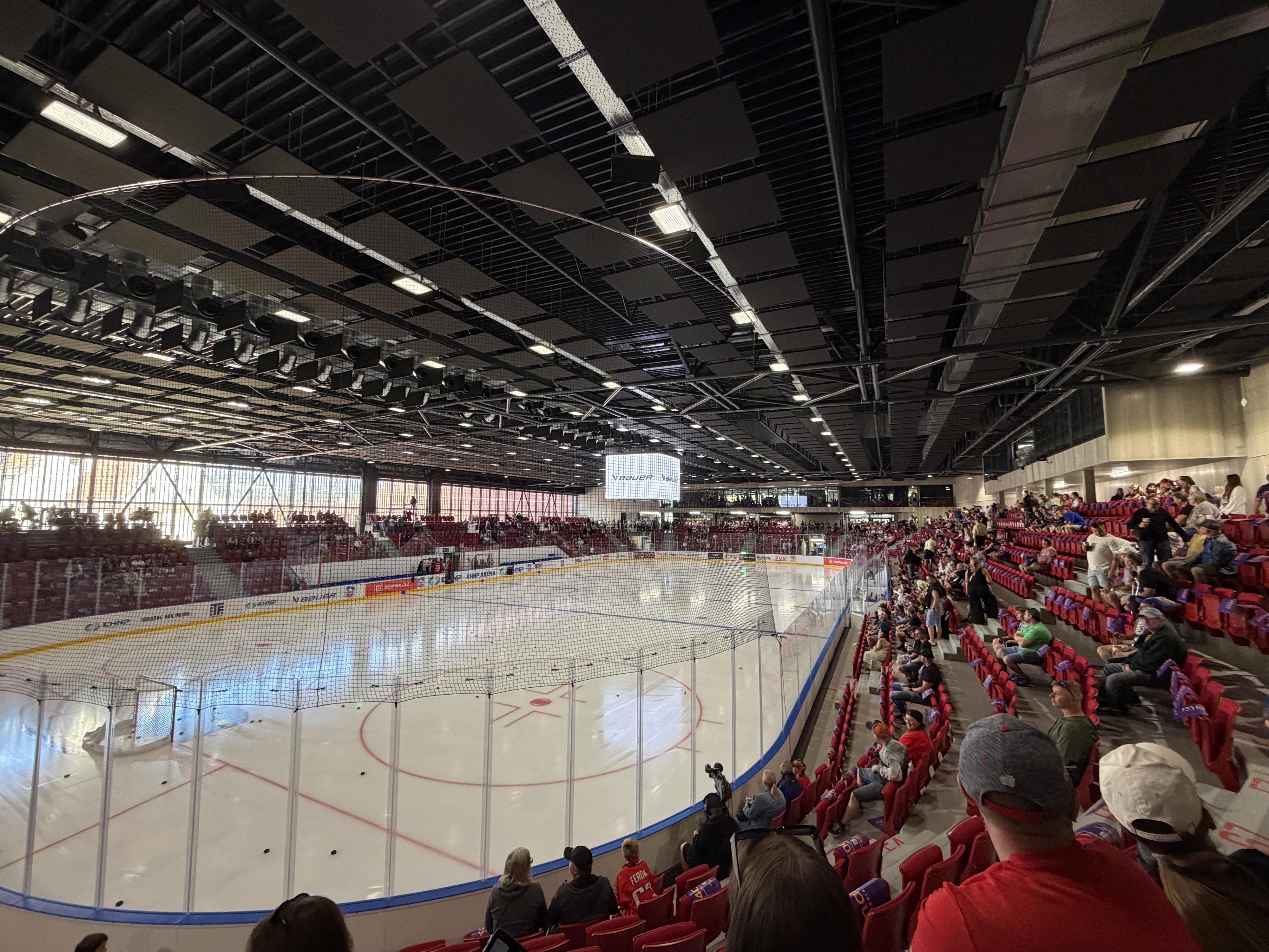 Zimní stadion města Třebíče - KHNP Arena foto 2