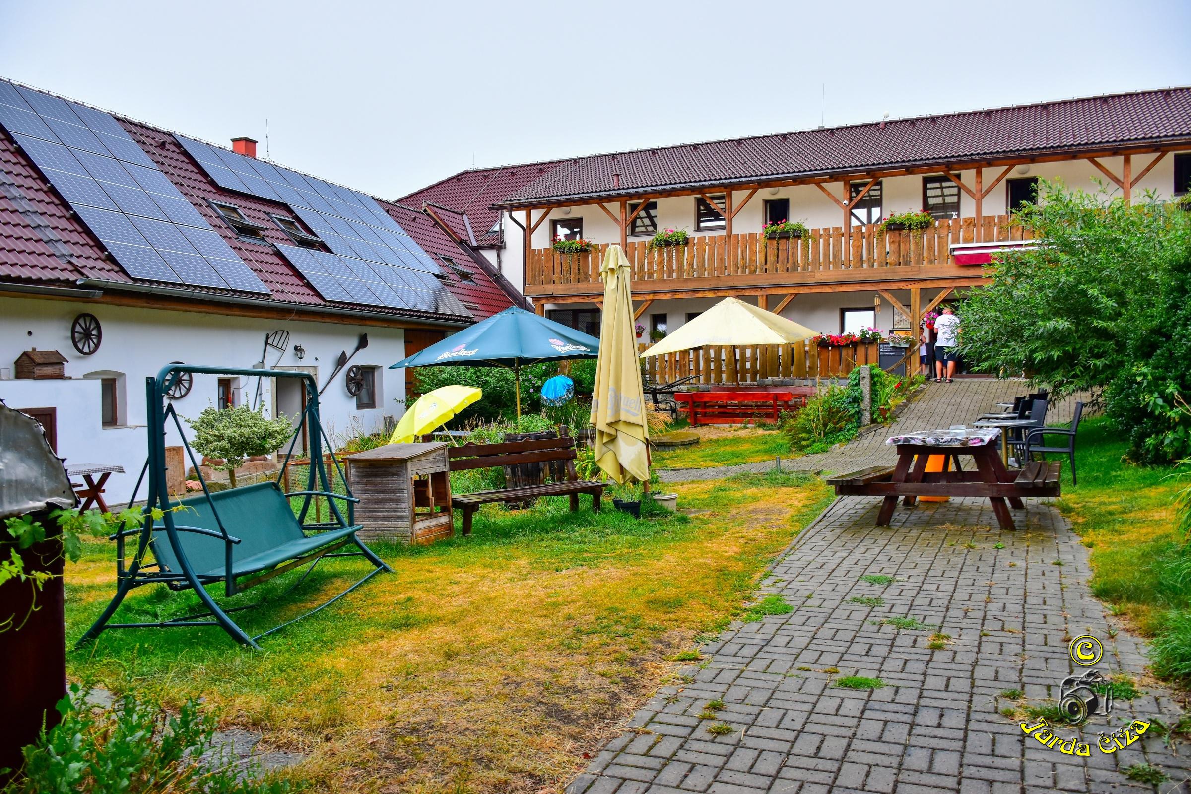 Pohádková usedlost Lovětín foto 6