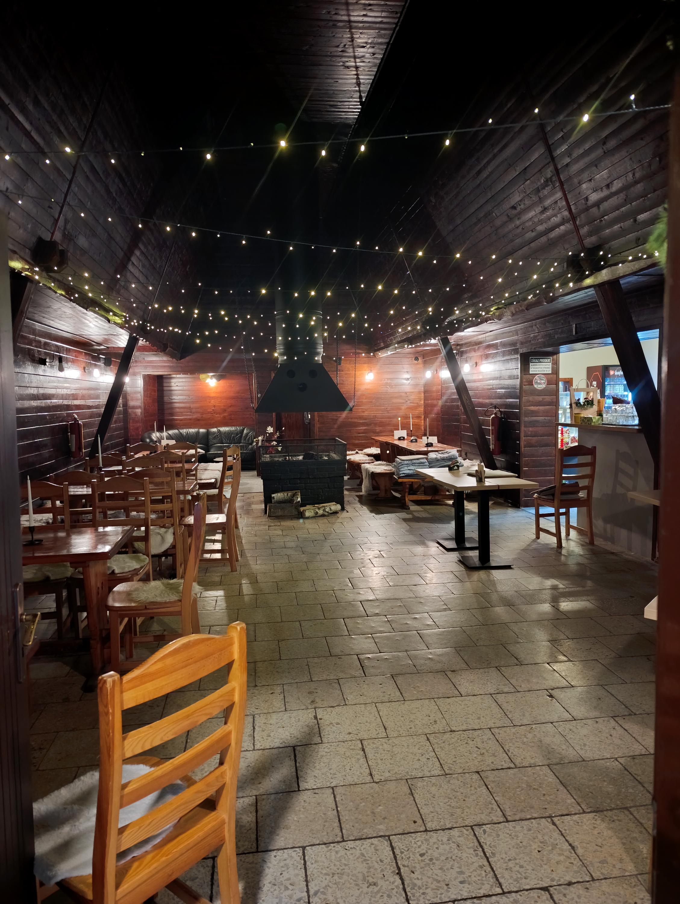 Restaurace Koliba na Bobrovníku foto 2