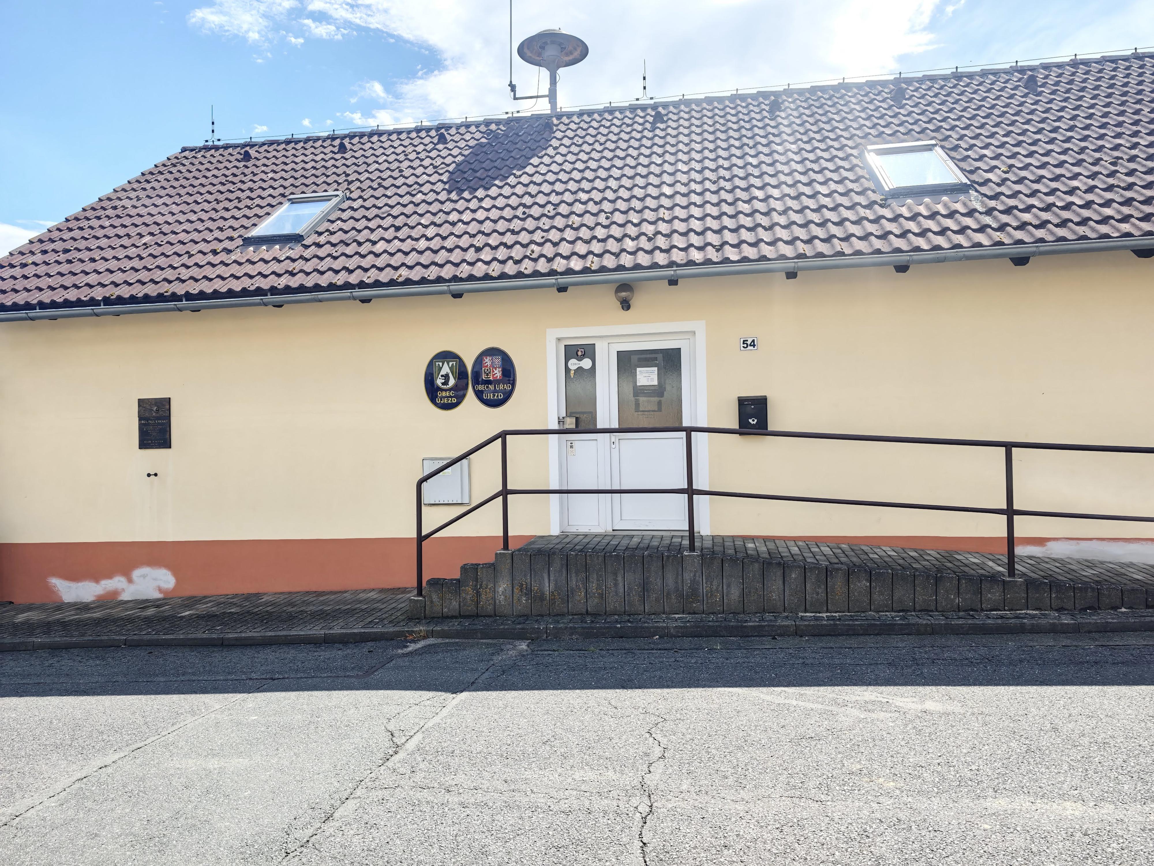 Újezd - obecní úřad foto 4