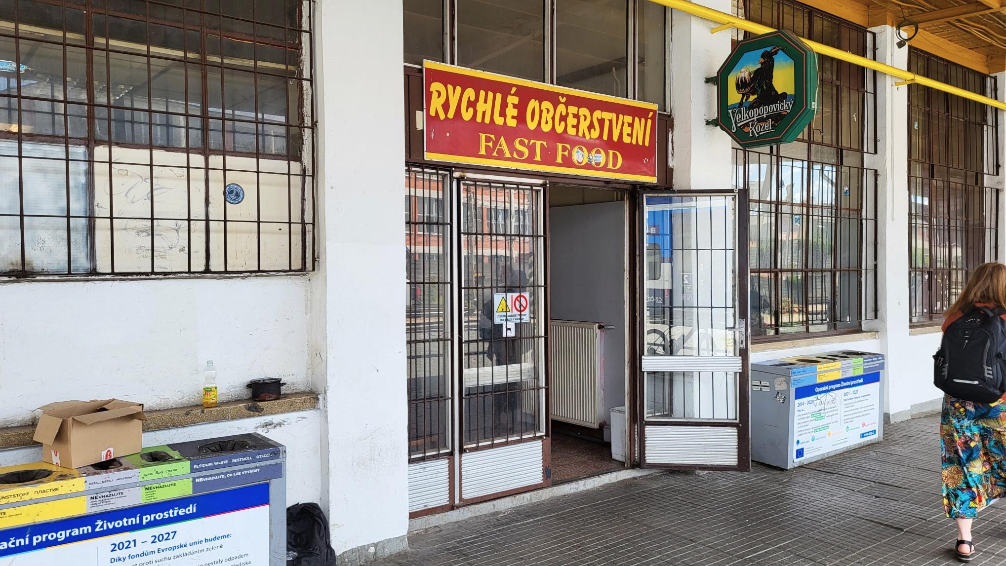 Rychlé občerstvení Trávník 543 foto 2