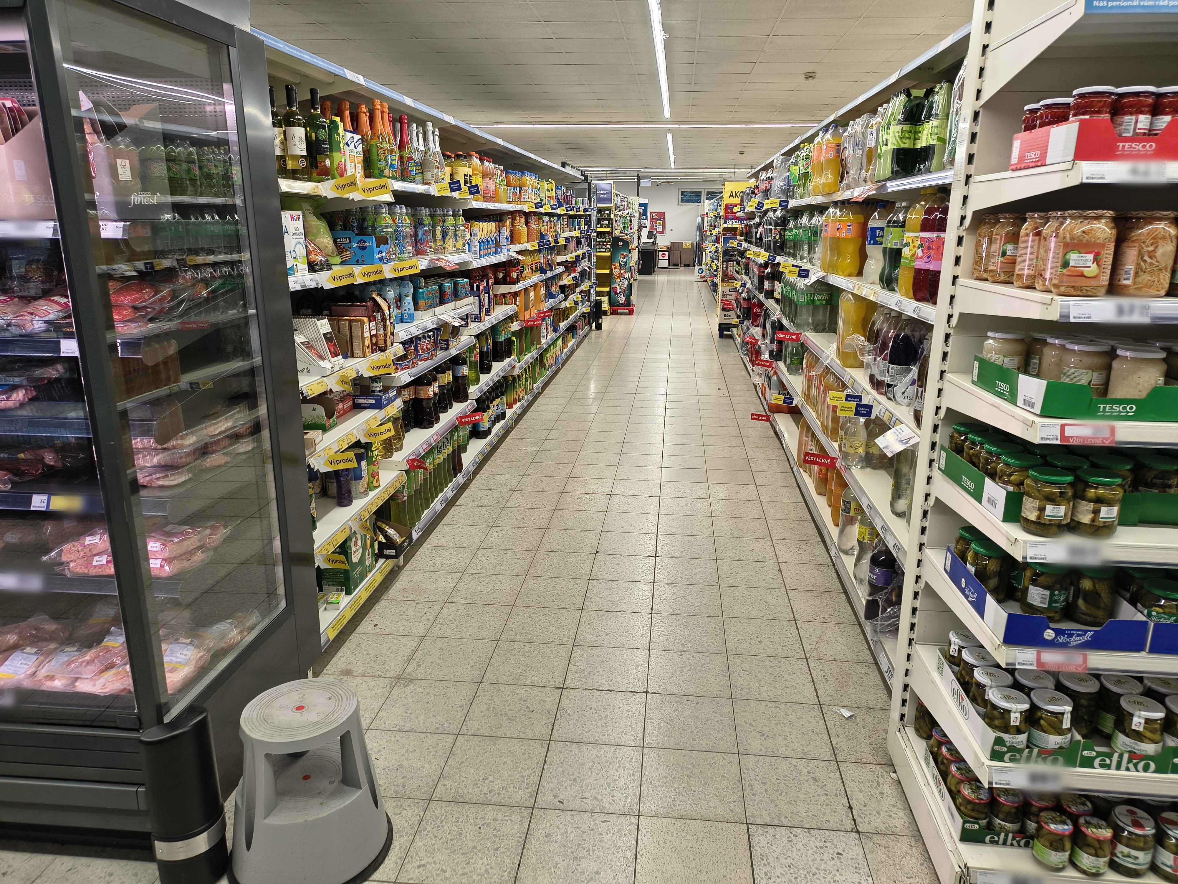 Tesco Supermarket foto 4