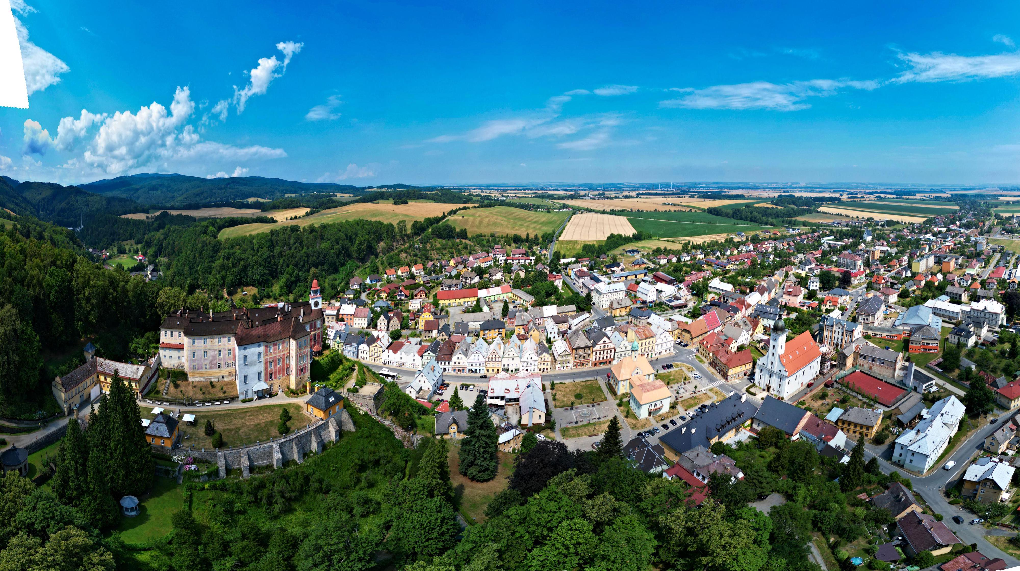 Javorník - městský úřad foto 2