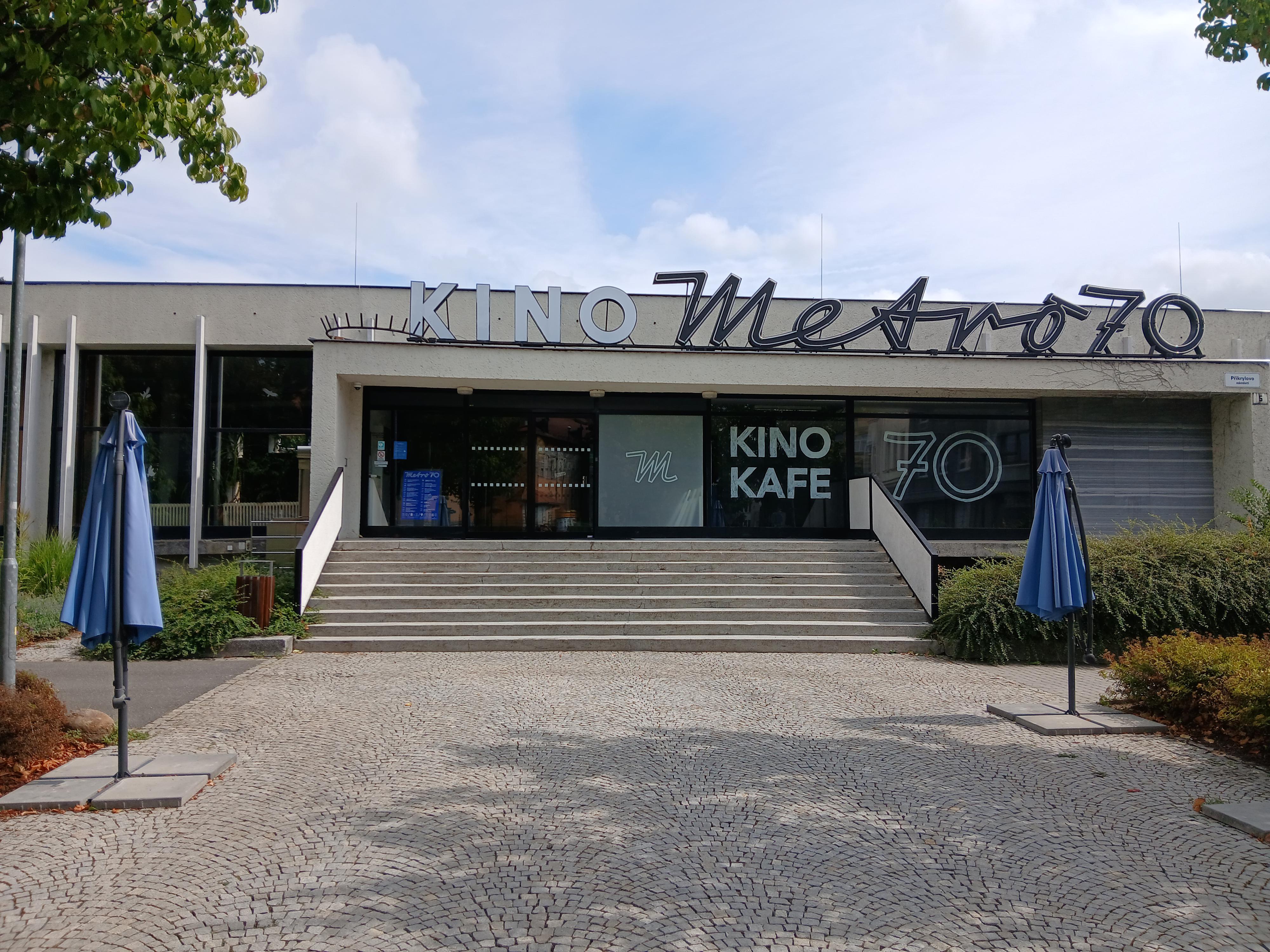 Hospoda v Kině Metro 70 foto 2