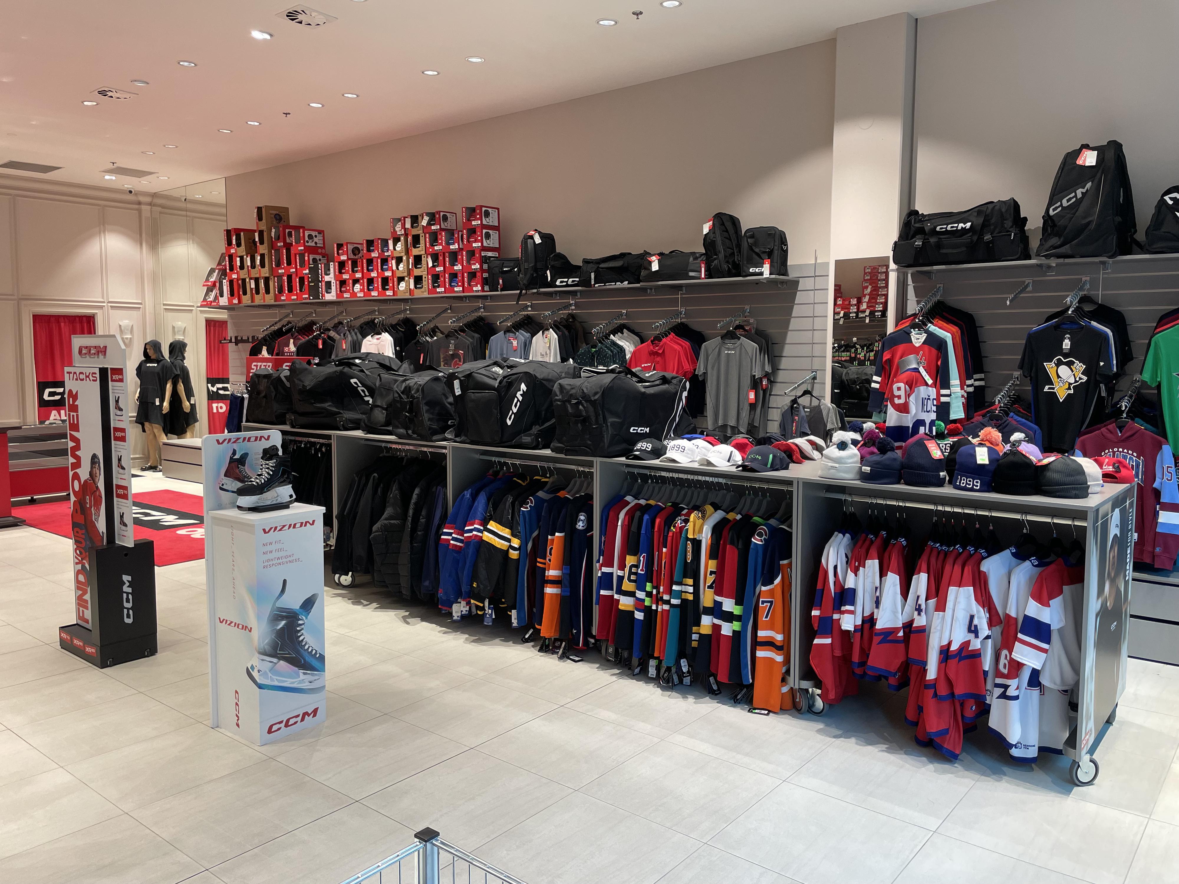 STŘÍDA SPORT s. r. o. - CCM Shop POP Outlet & Entertainment foto 2