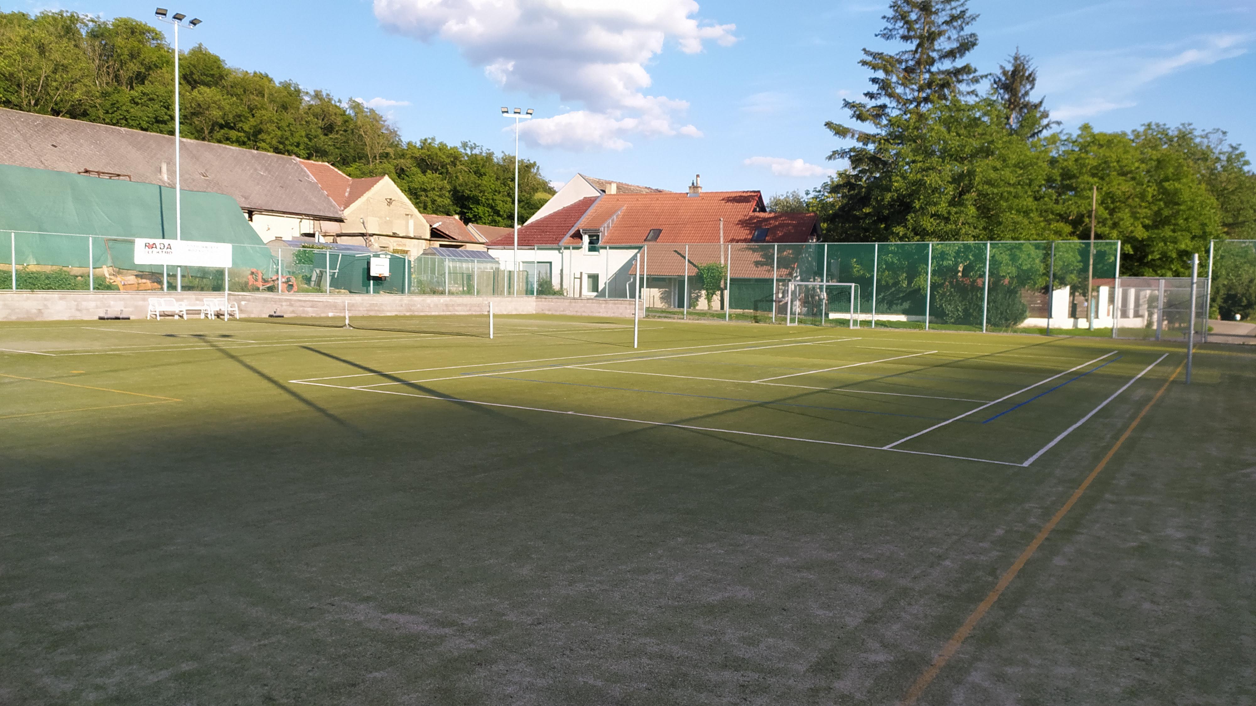 Obec Srbsko - Tenis