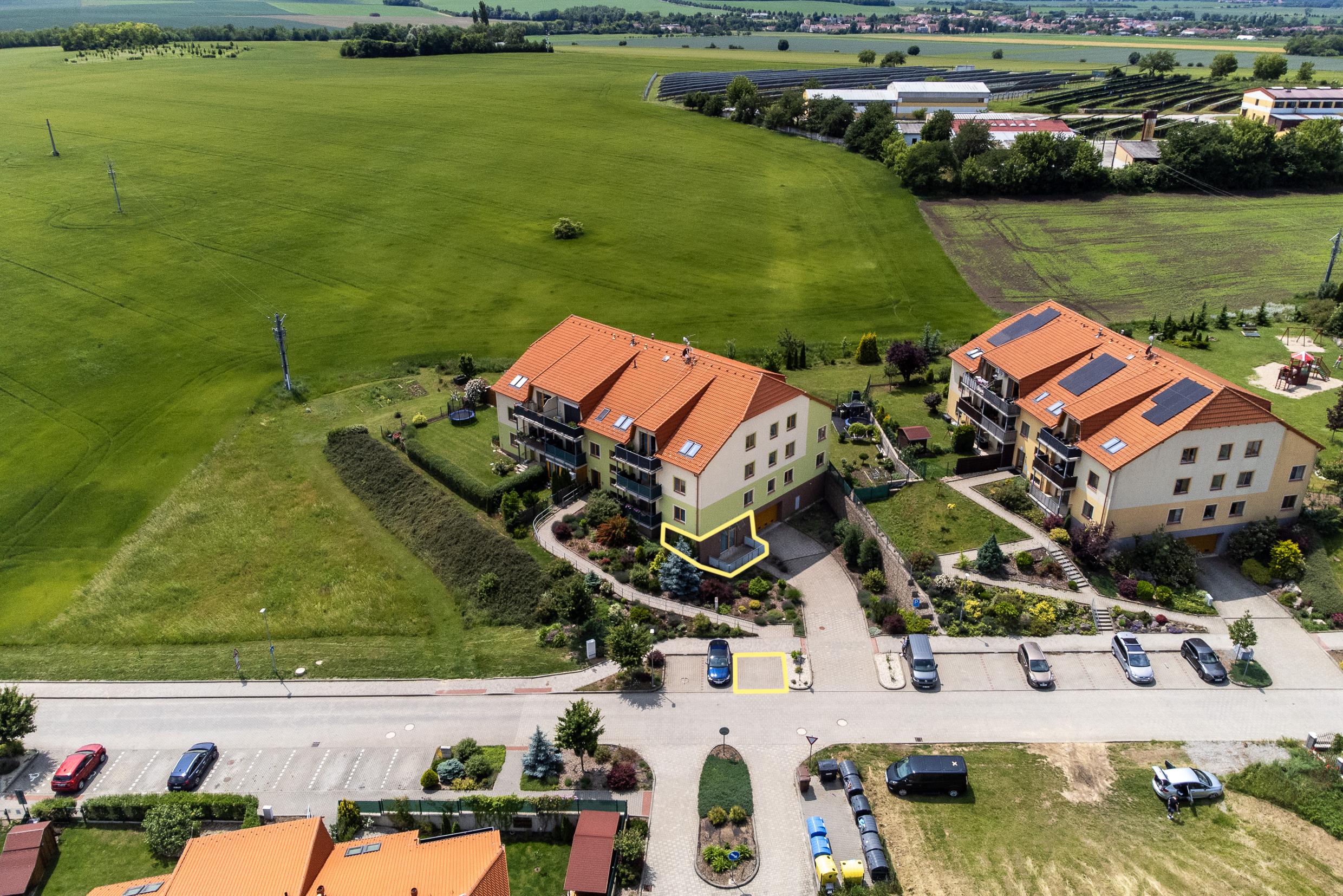 Business Ateliér 91 m² | Terasa, parking, 0 km