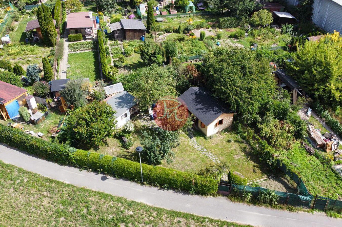 Prodej poklidné zahrady 364 m², Opava - Kateřinky!