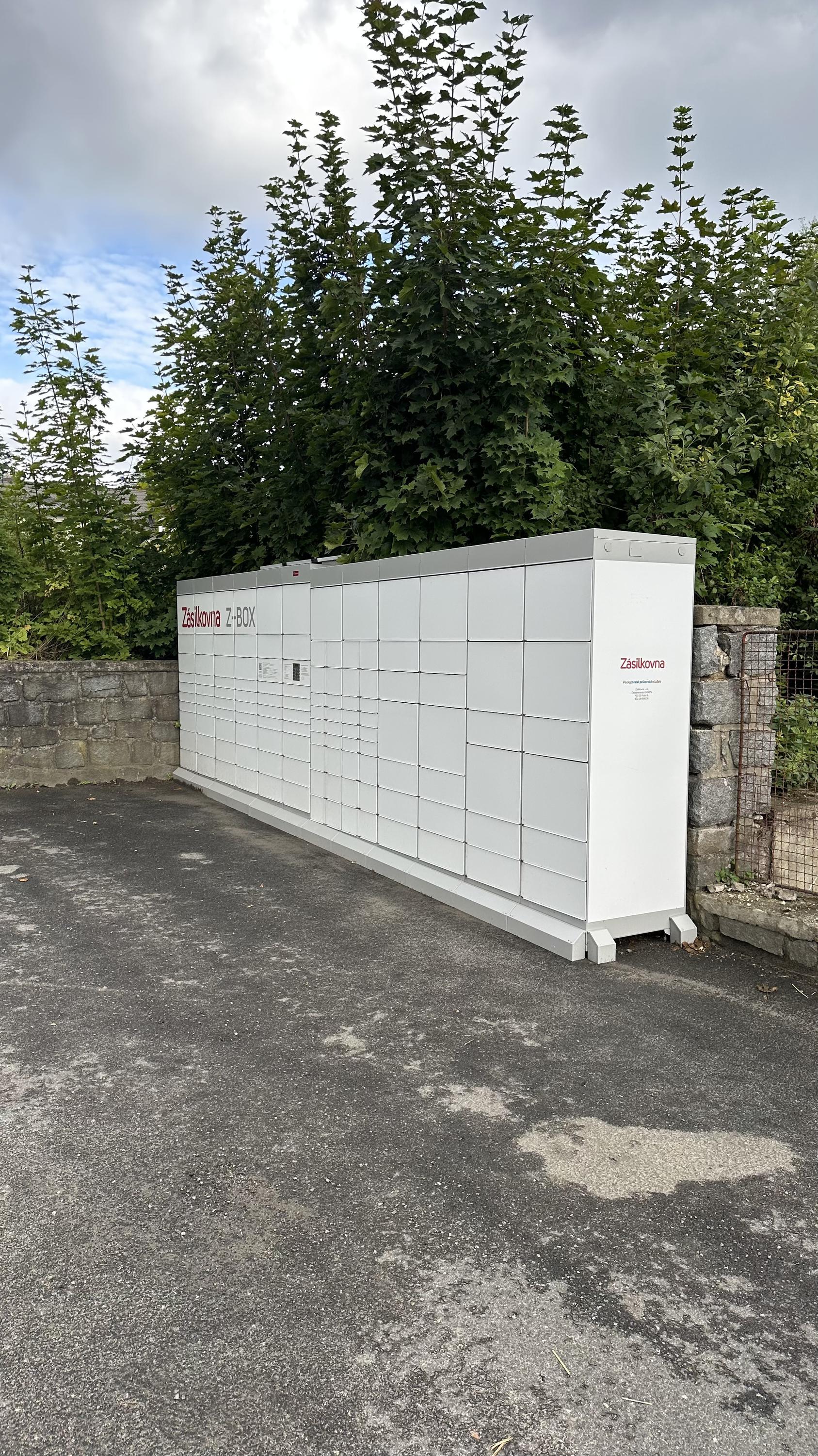 Z-BOX foto 1
