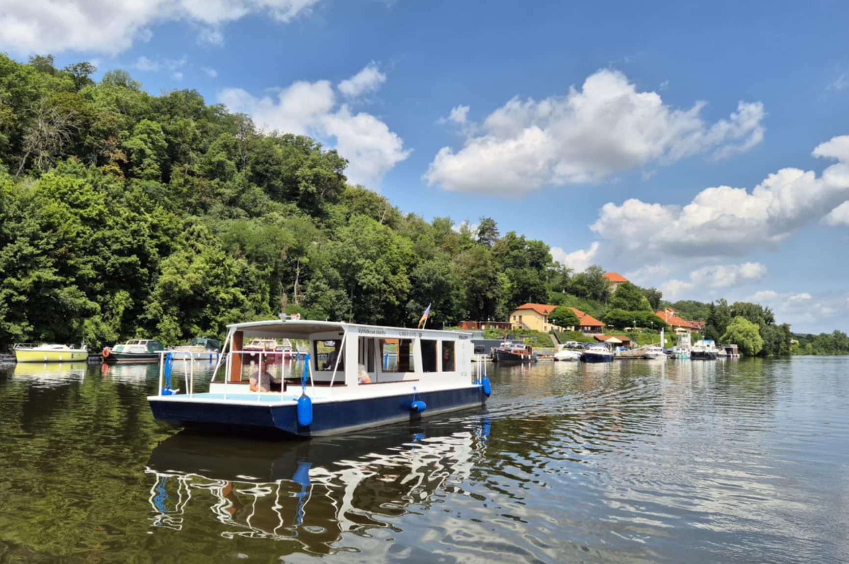 Marina Vltava - vyhlídkové plavby