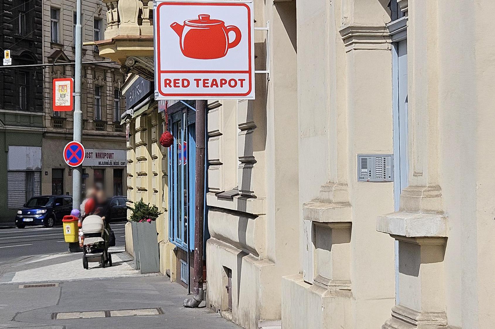 Red Teapot