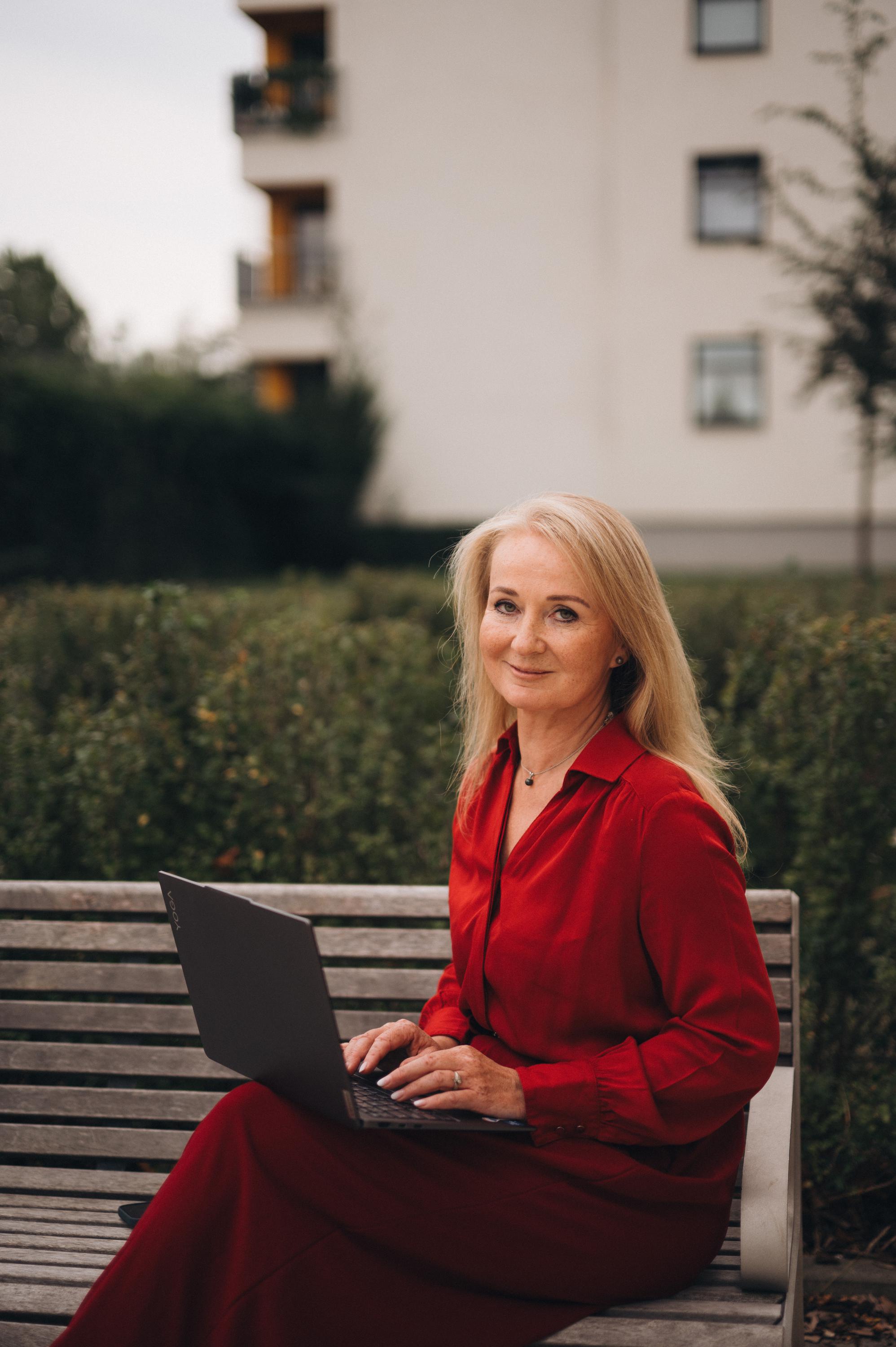 Mgr. Gabriela Malimánková, REMAX ALFA - realitní makléřka & odhadce nemovitostí foto 4