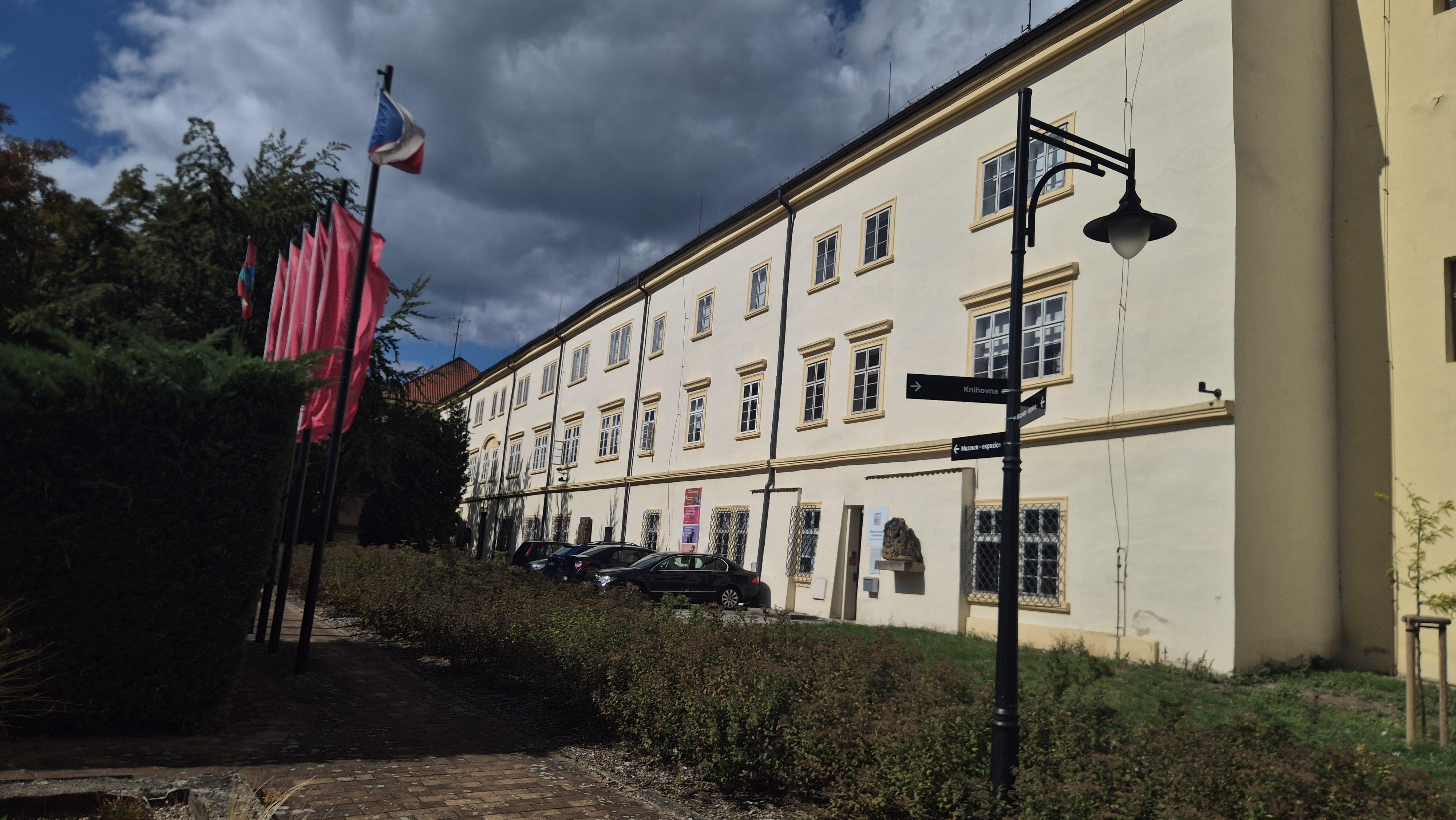 Knihovna Oblastního muzea v Chomutově foto 3