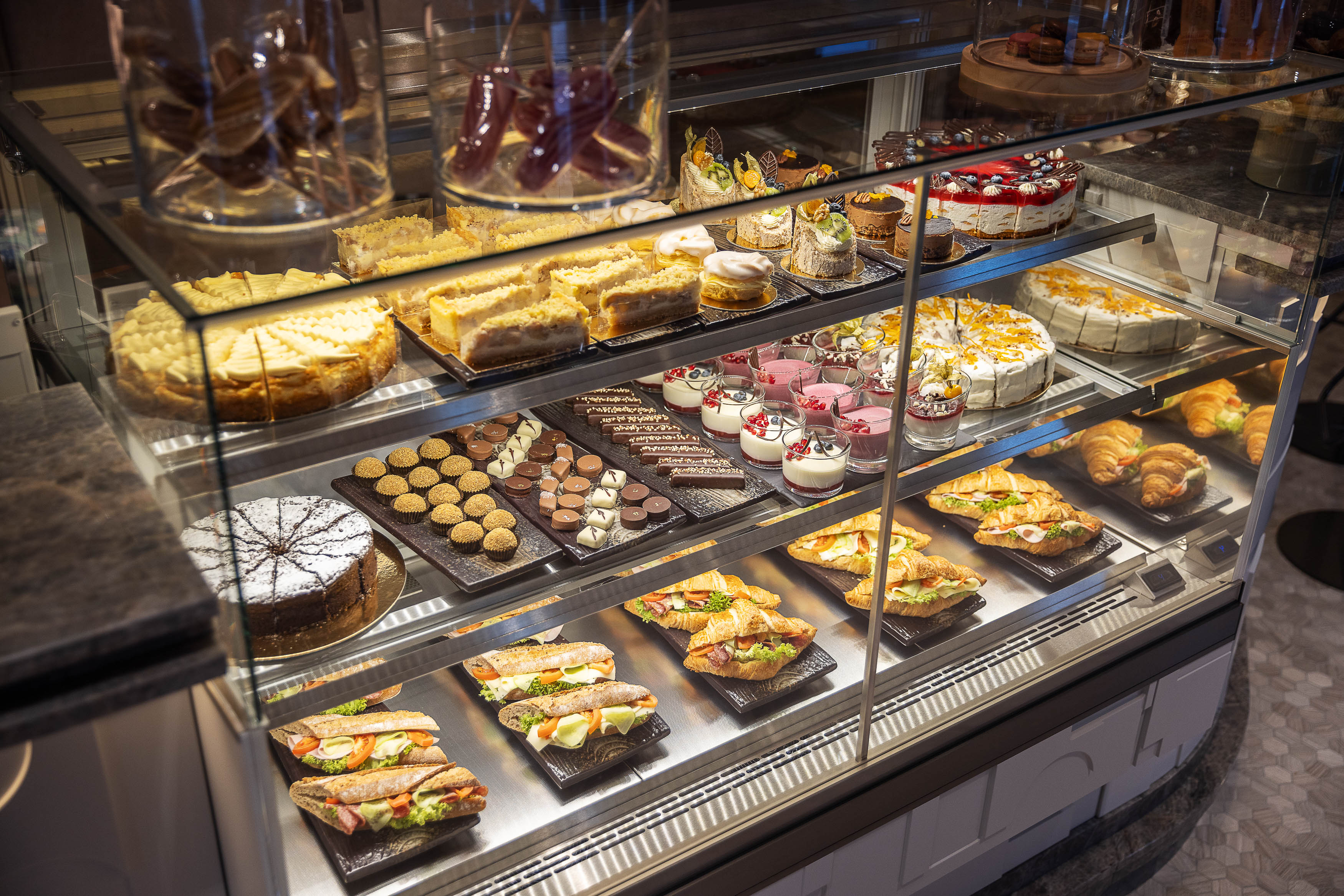 Swiss Café Mariánské Lázně foto 2