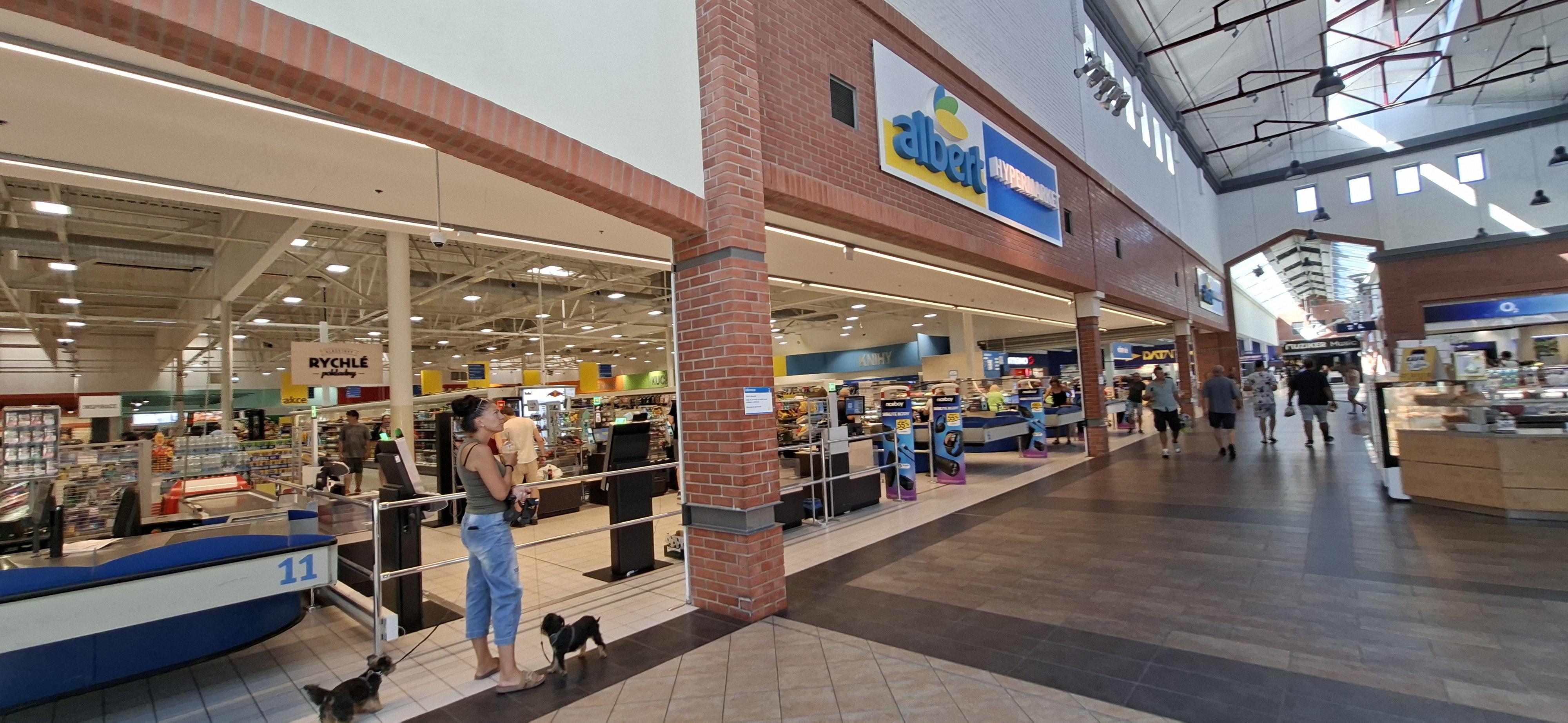 Albert Hypermarket foto 5