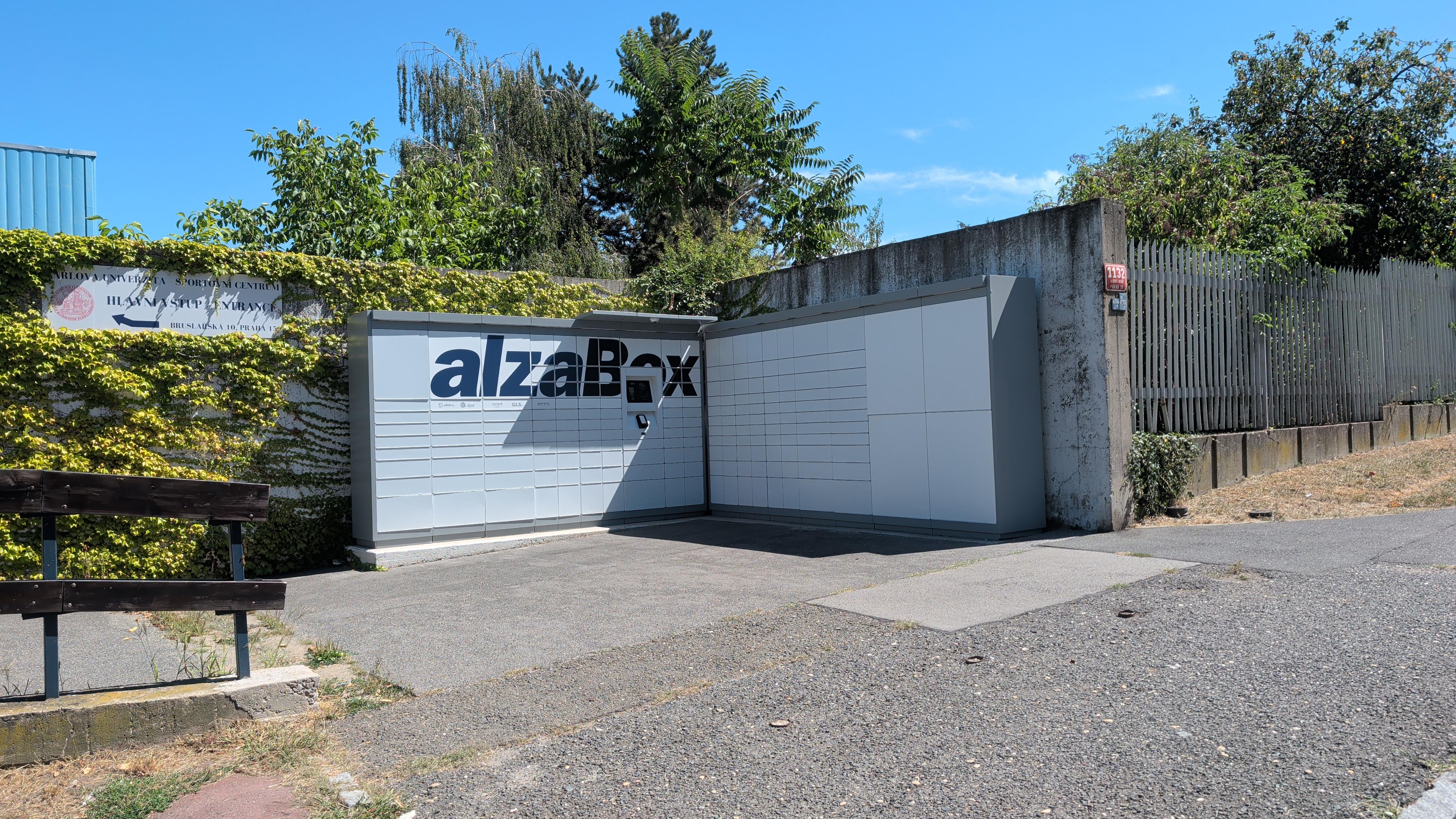 AlzaBox foto 3