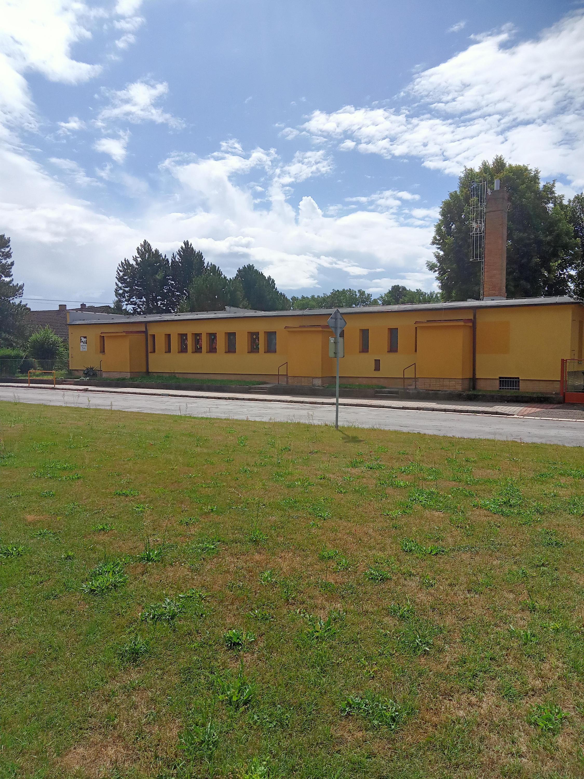 Mateřská škola Hříbátka Kladruby nad Labem foto 1