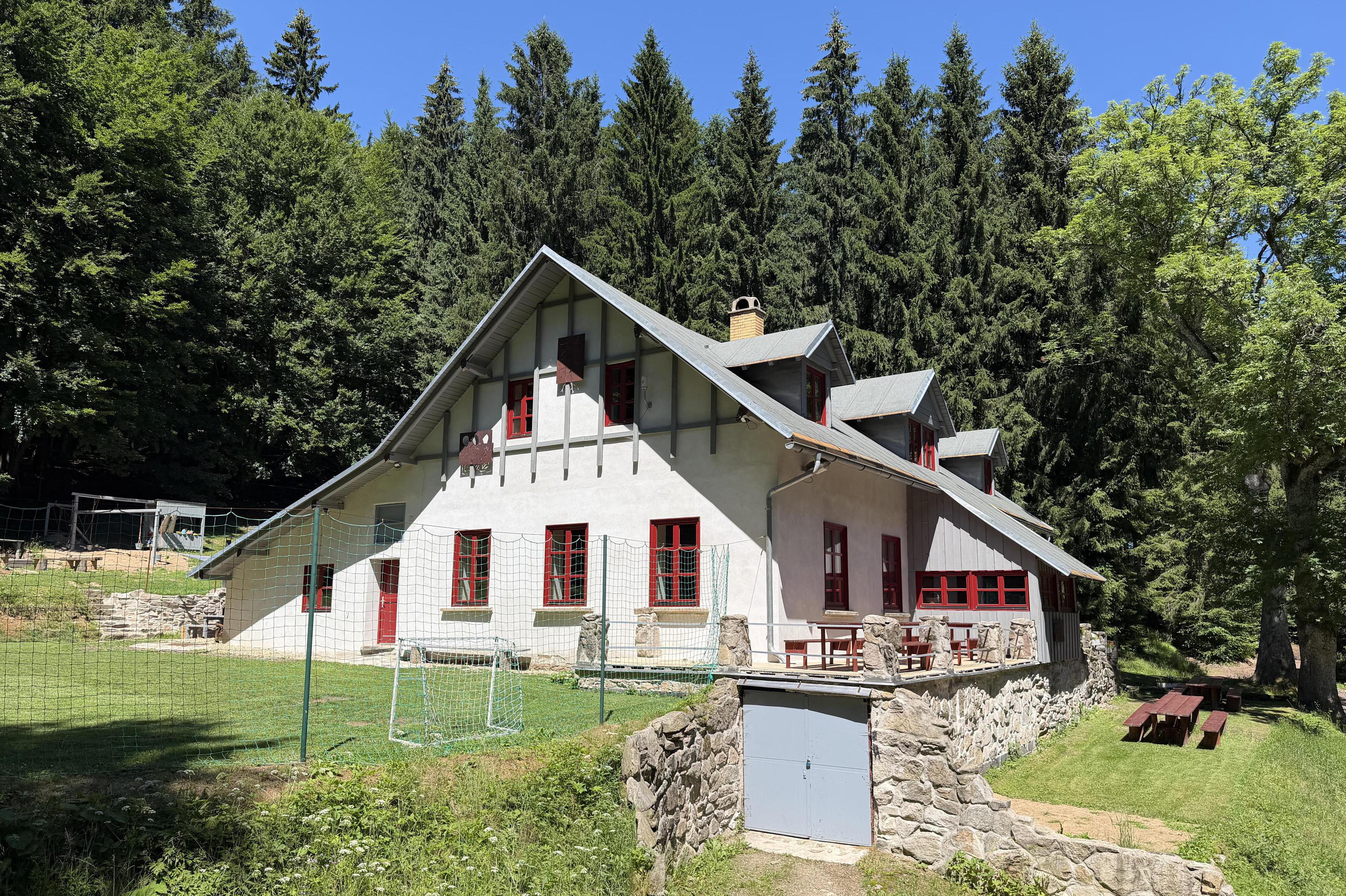 Chalupa ŠKOLA