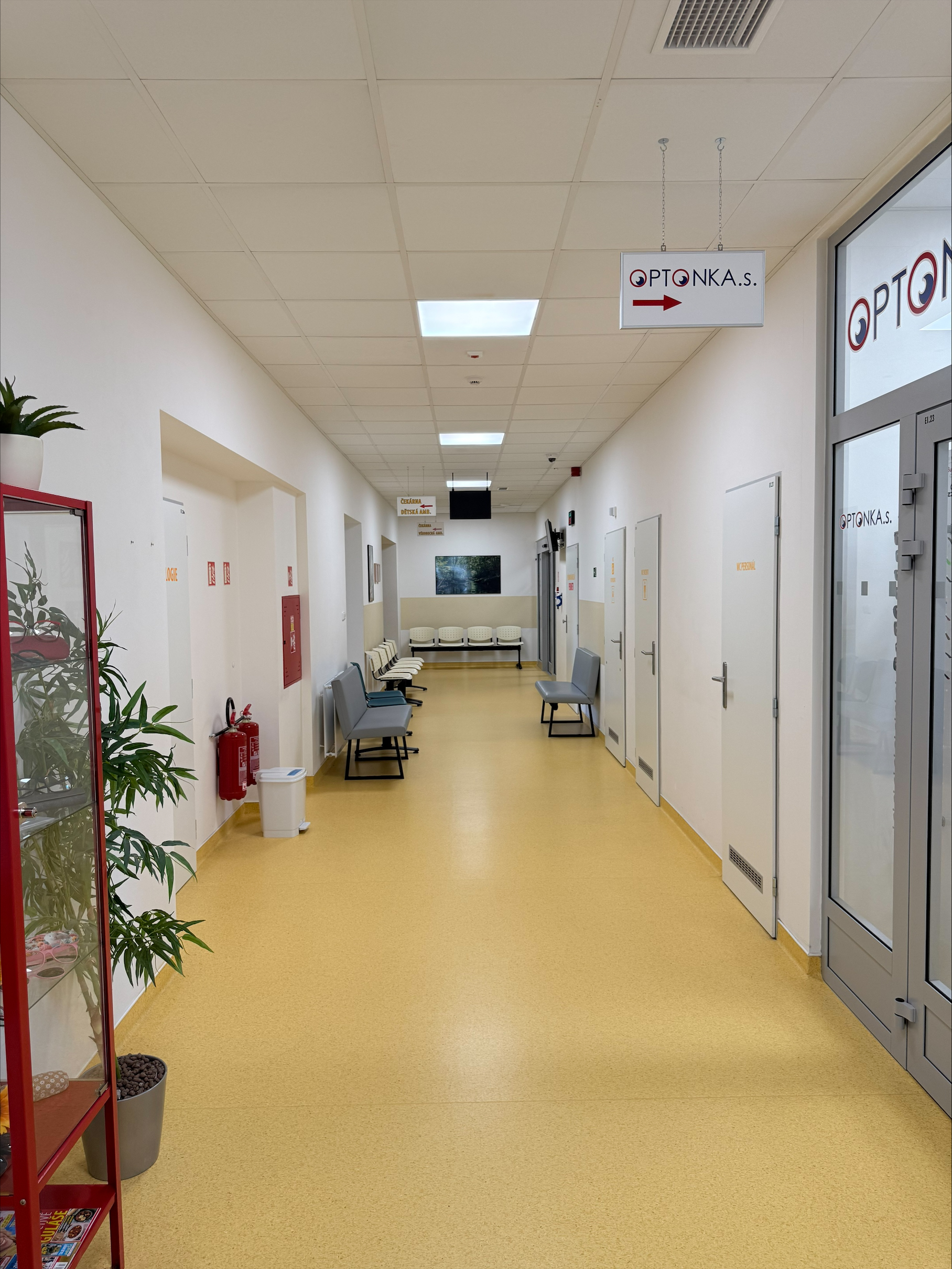 Oční oddělení - Oblastní nemocnice Kolín foto 2