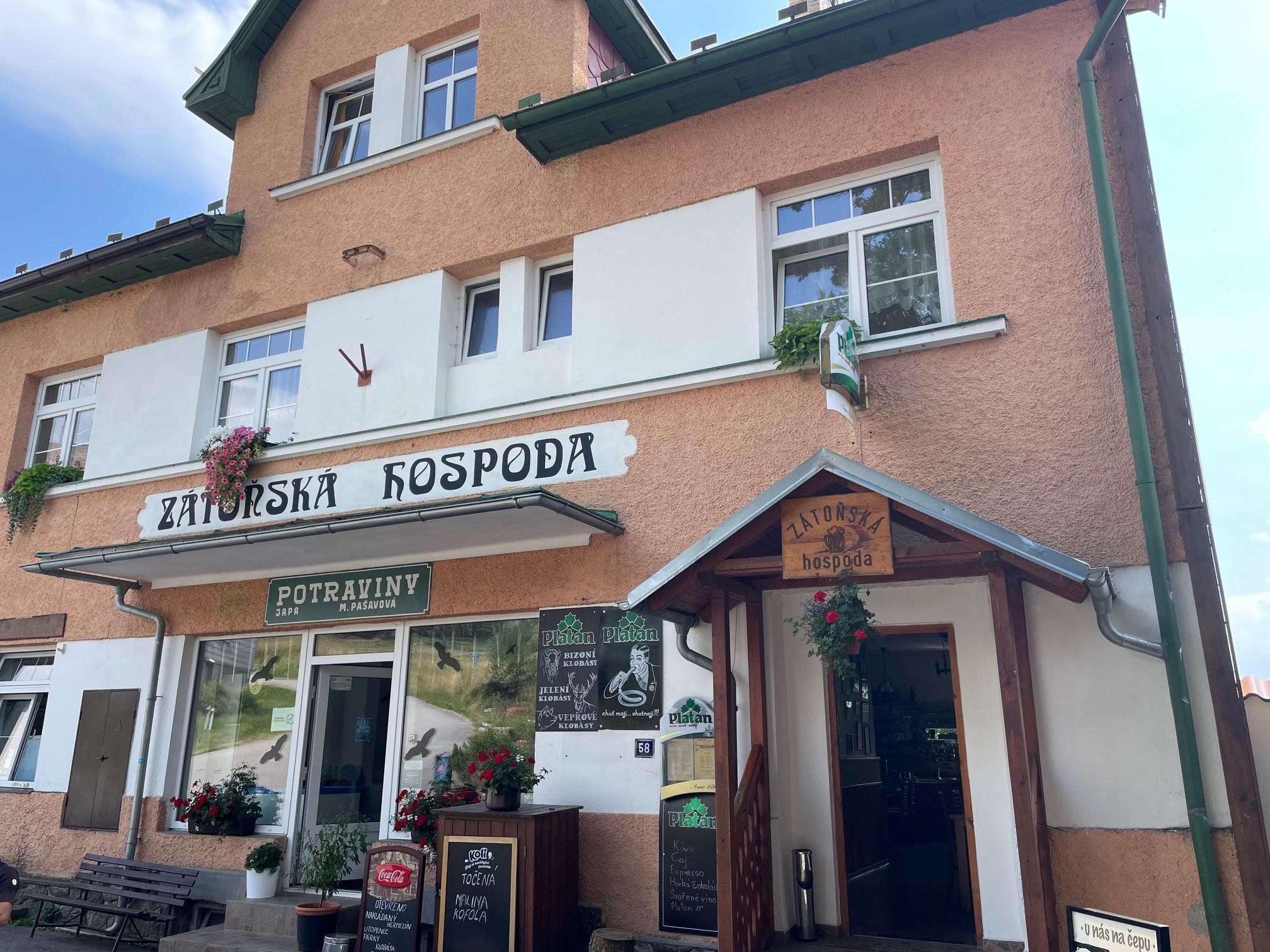 Restaurace Zátoňská hospoda