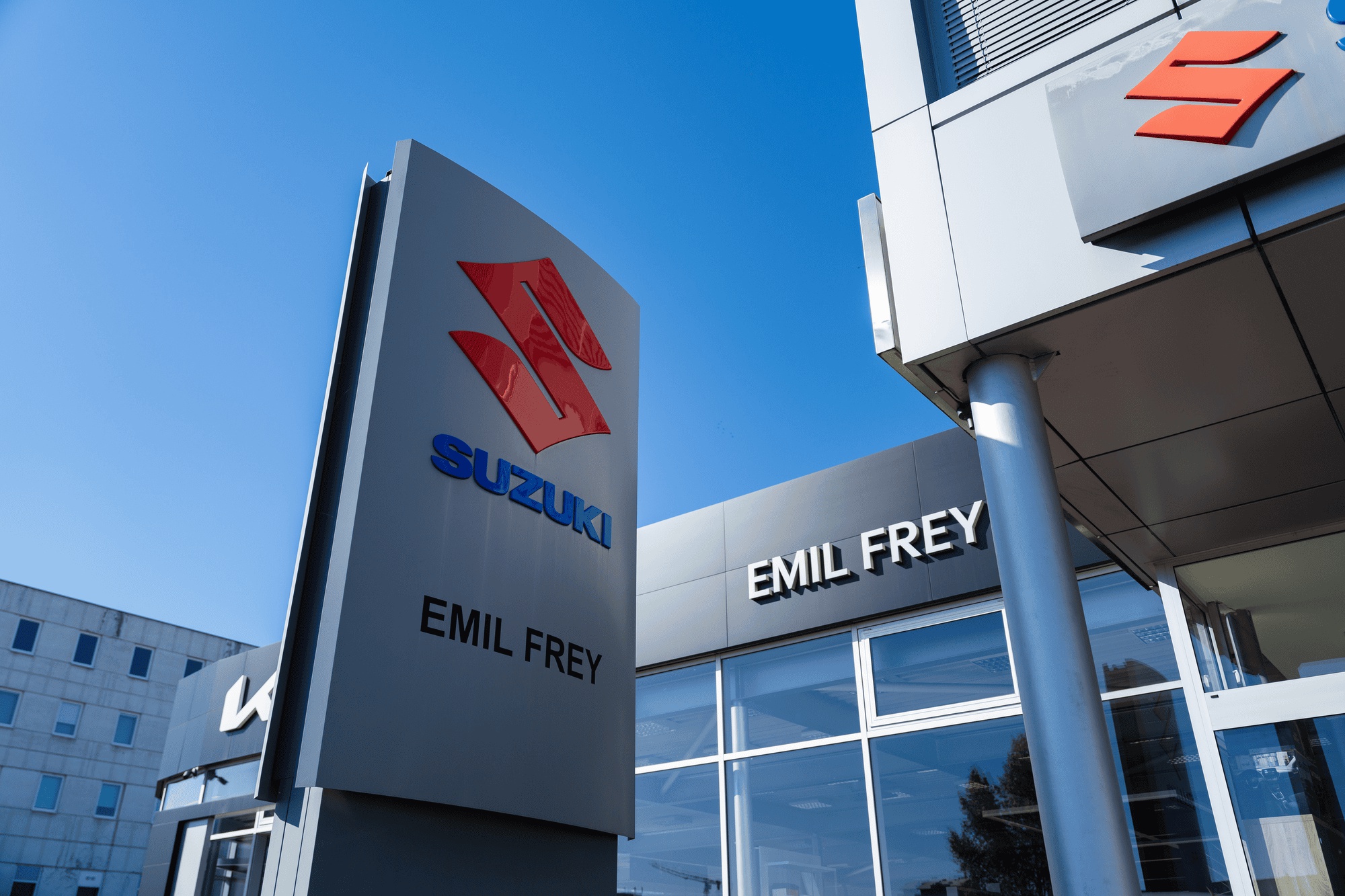 Emil Frey – nové vozy Suzuki – Pekařská foto 6