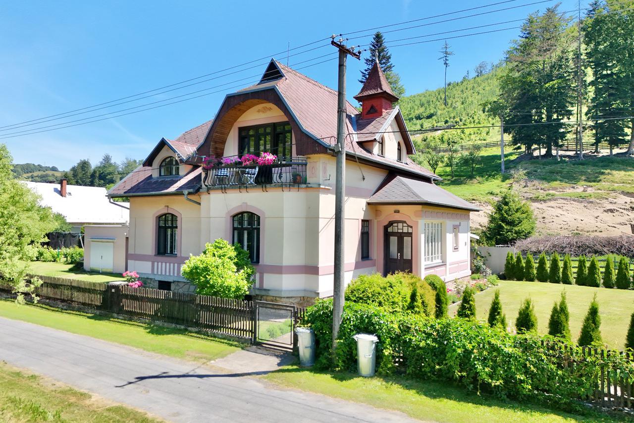 Prvorepubliková vila - Rajnochovice