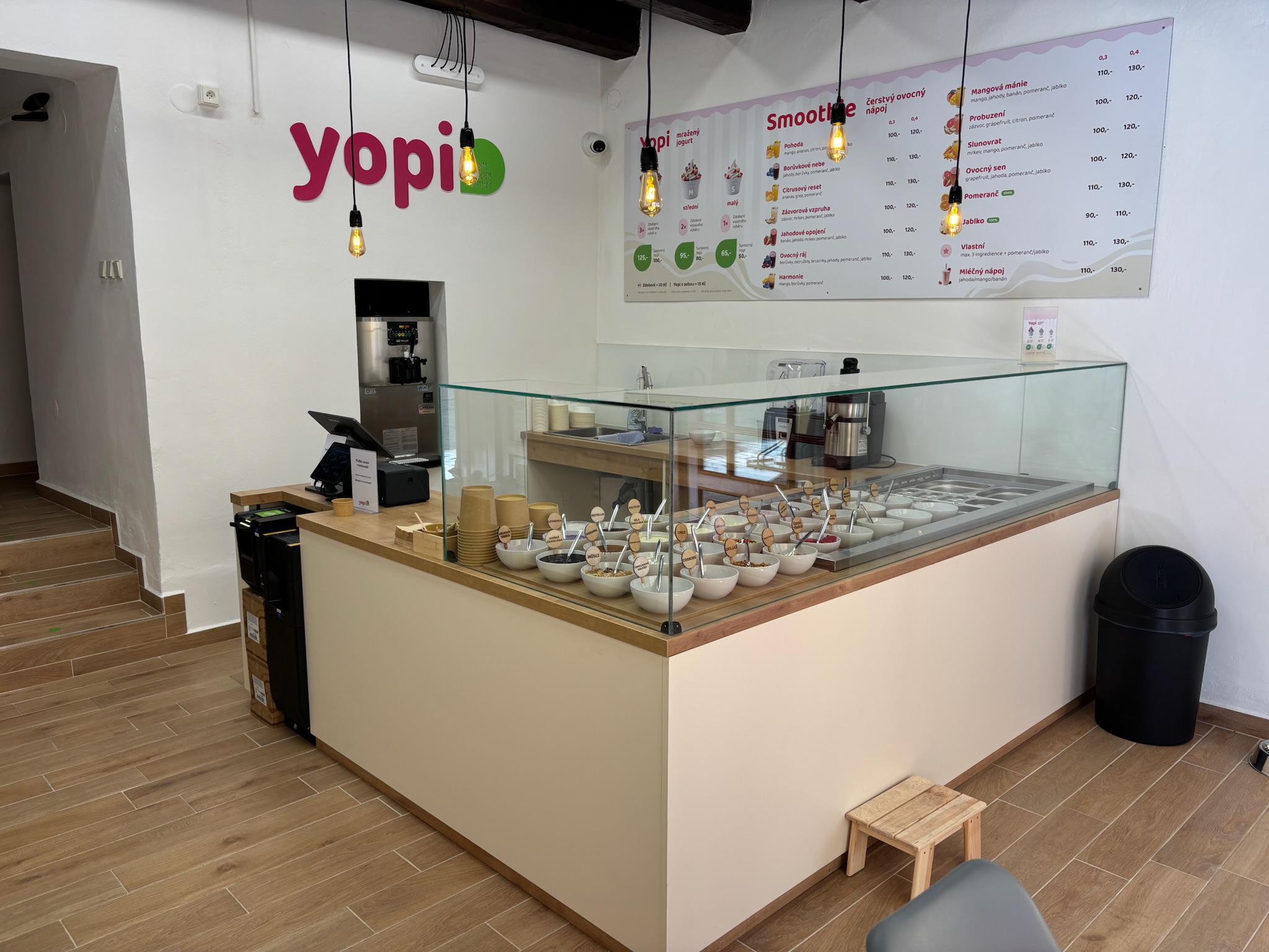 YOPI fresh frozen yogurt