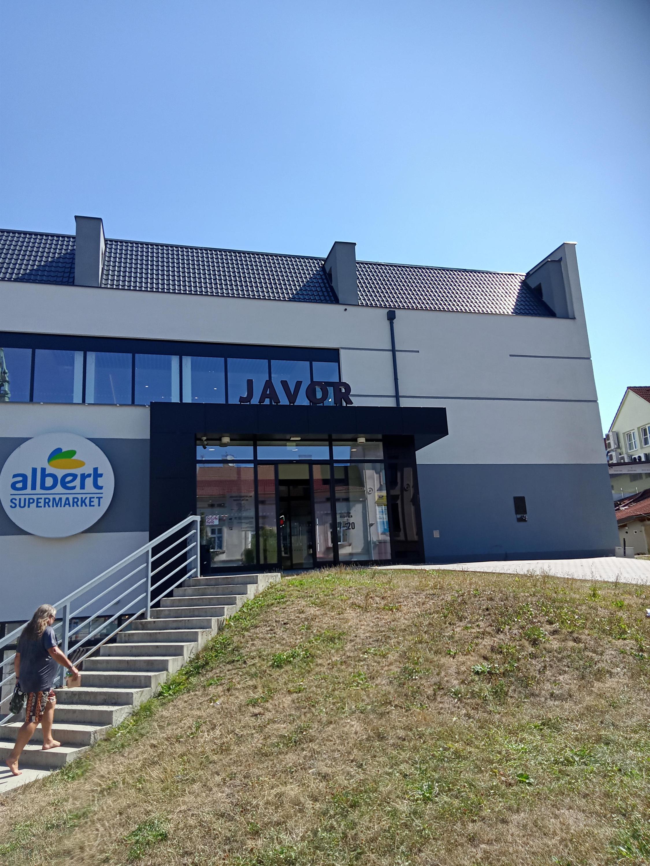 Obchodní centrum Javor foto 3