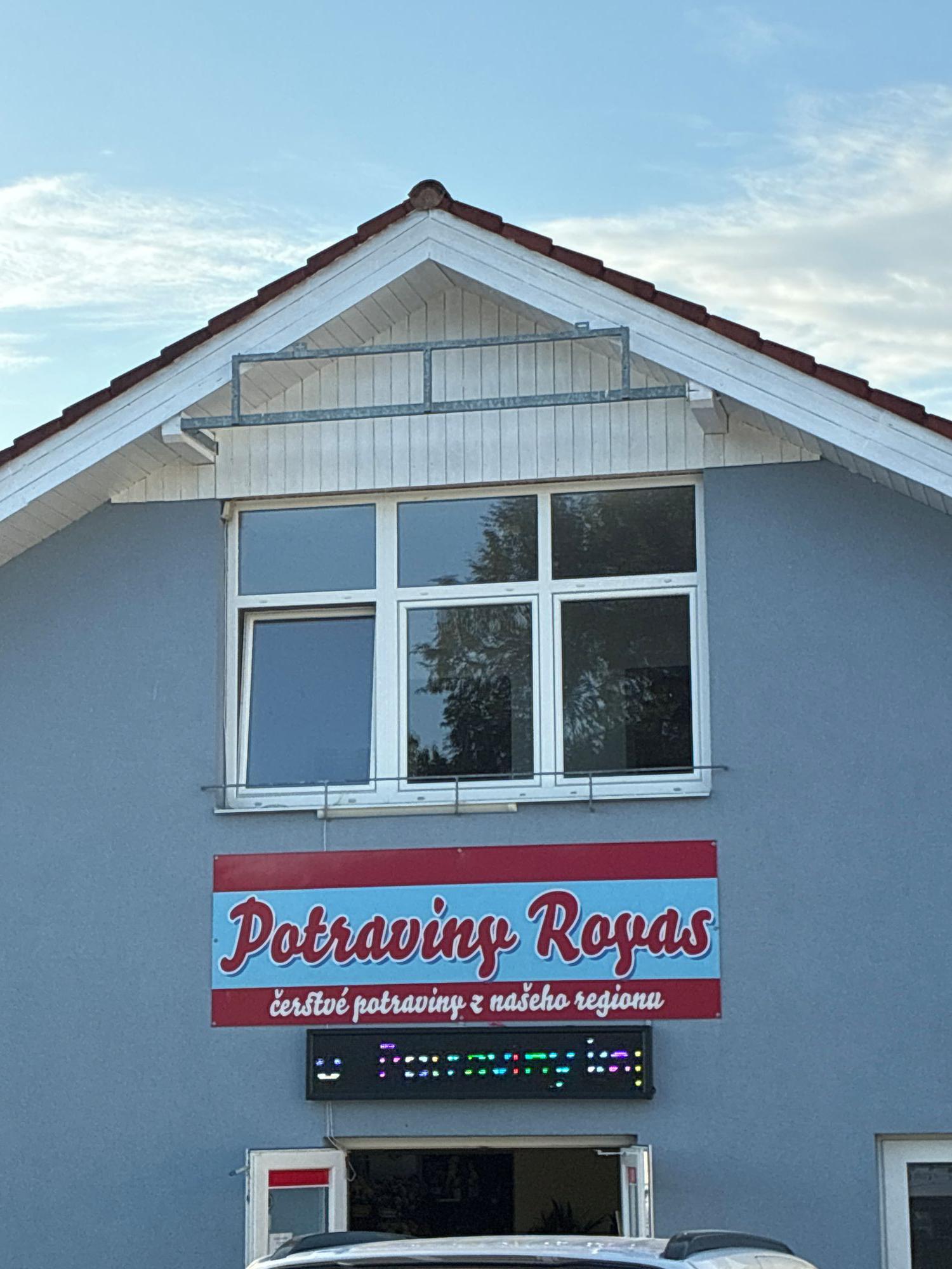 Potraviny Royals foto 2