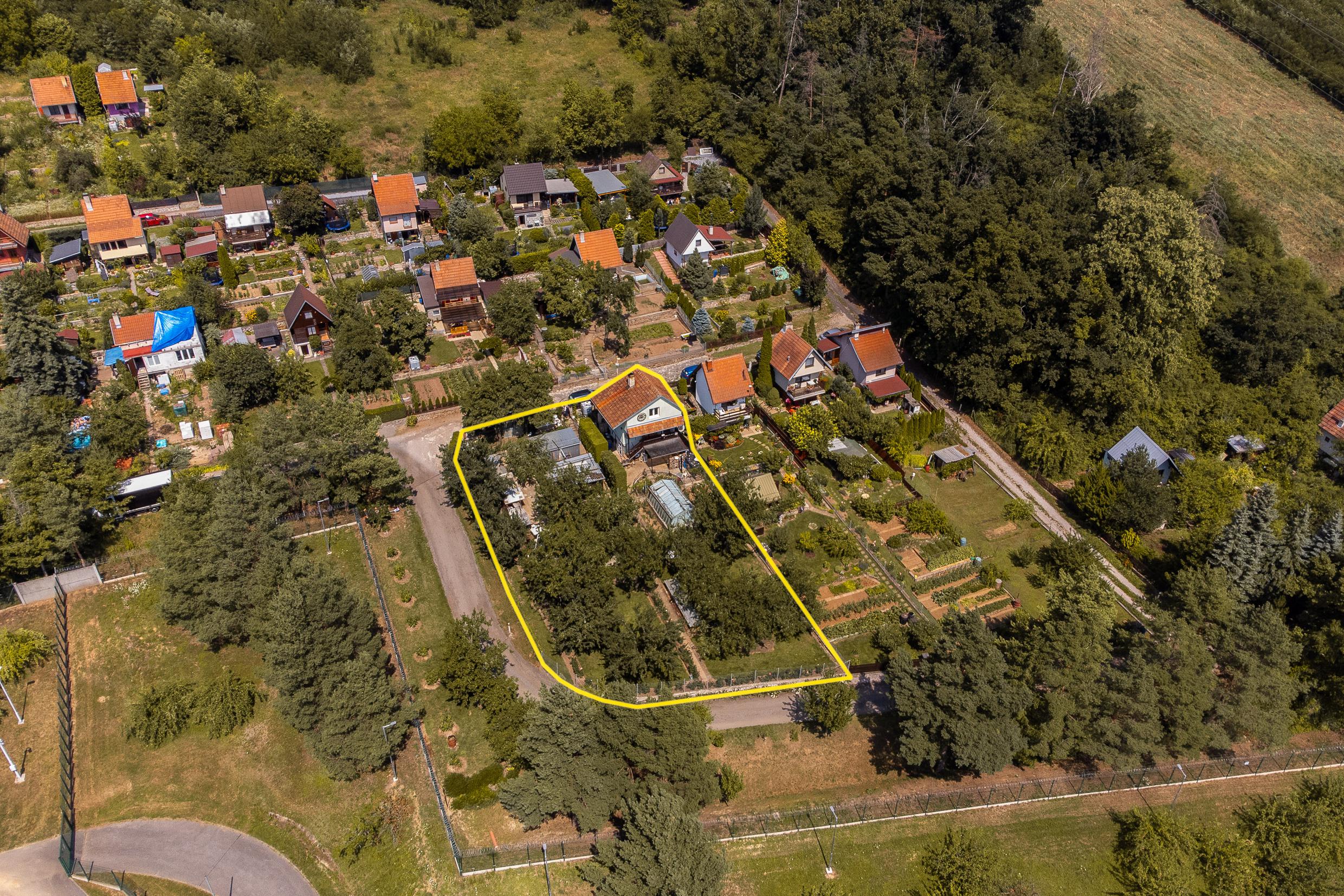 Zděná chata Hradčany u Tišnova, 899 m2