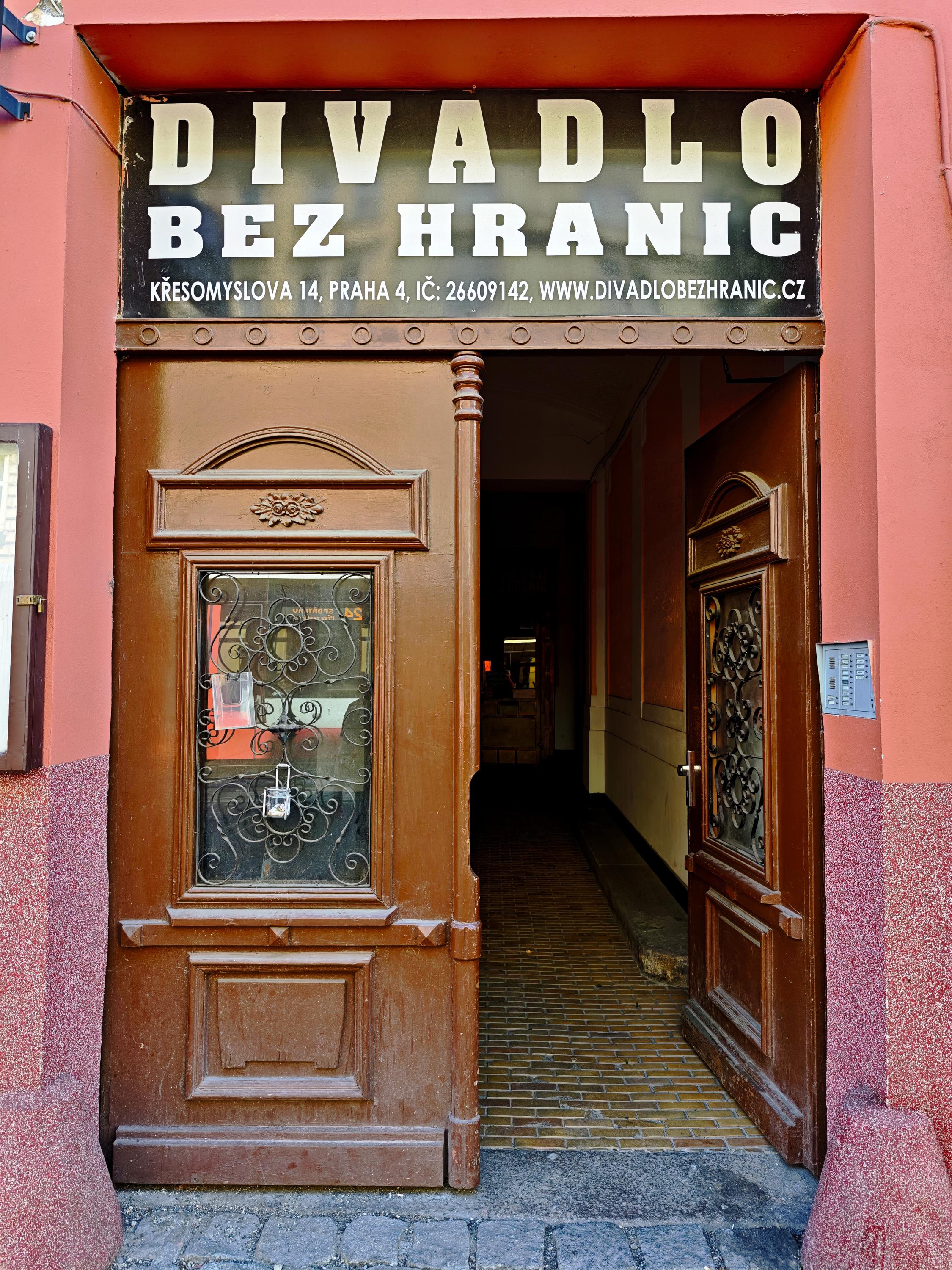 Divadlo bez hranic foto 3