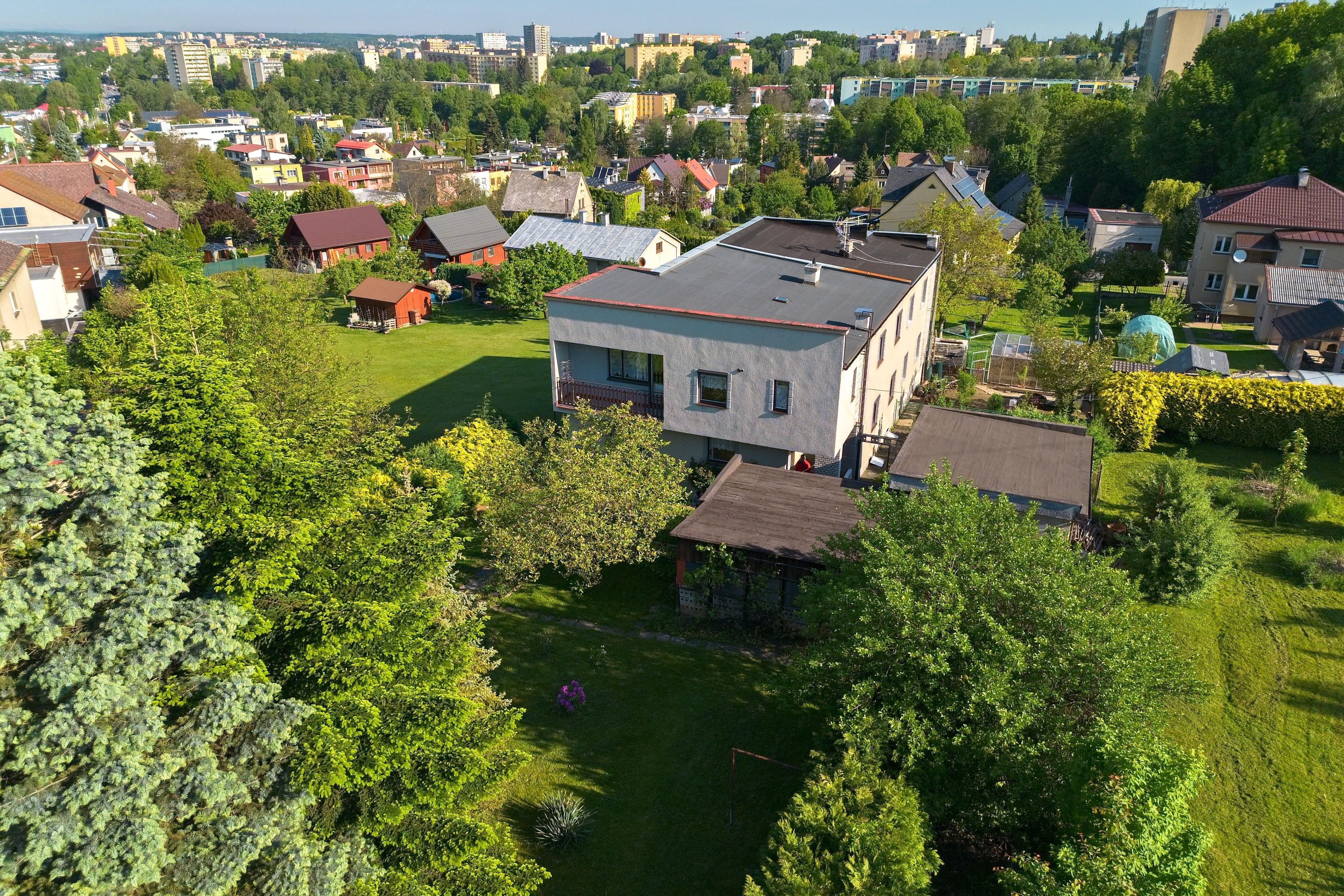 Rodinný dům 179 m², pozemek 2288 m² v Havířově